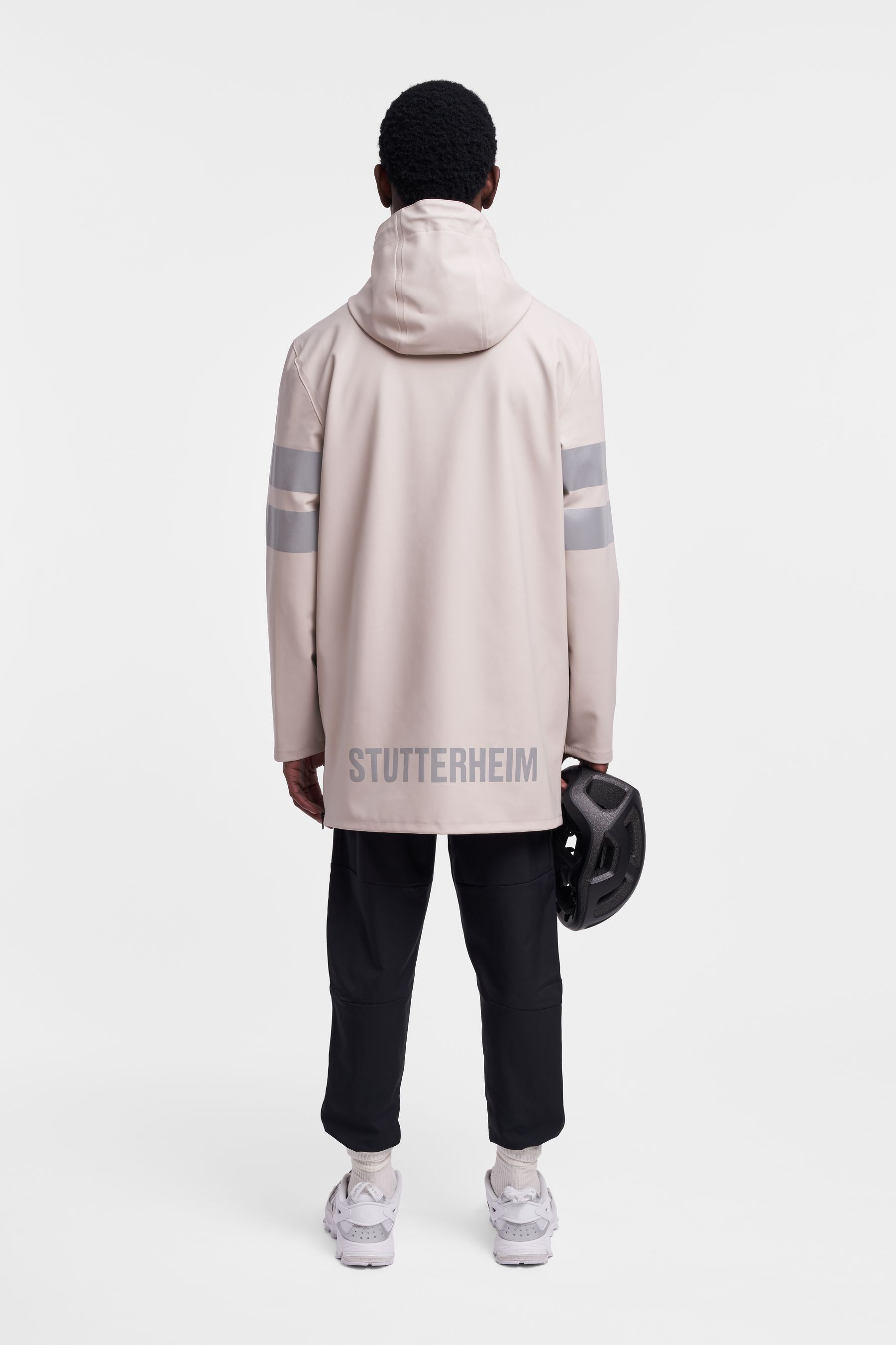 stutterheim stockholm bike raincoat light sand men jackets raincoats