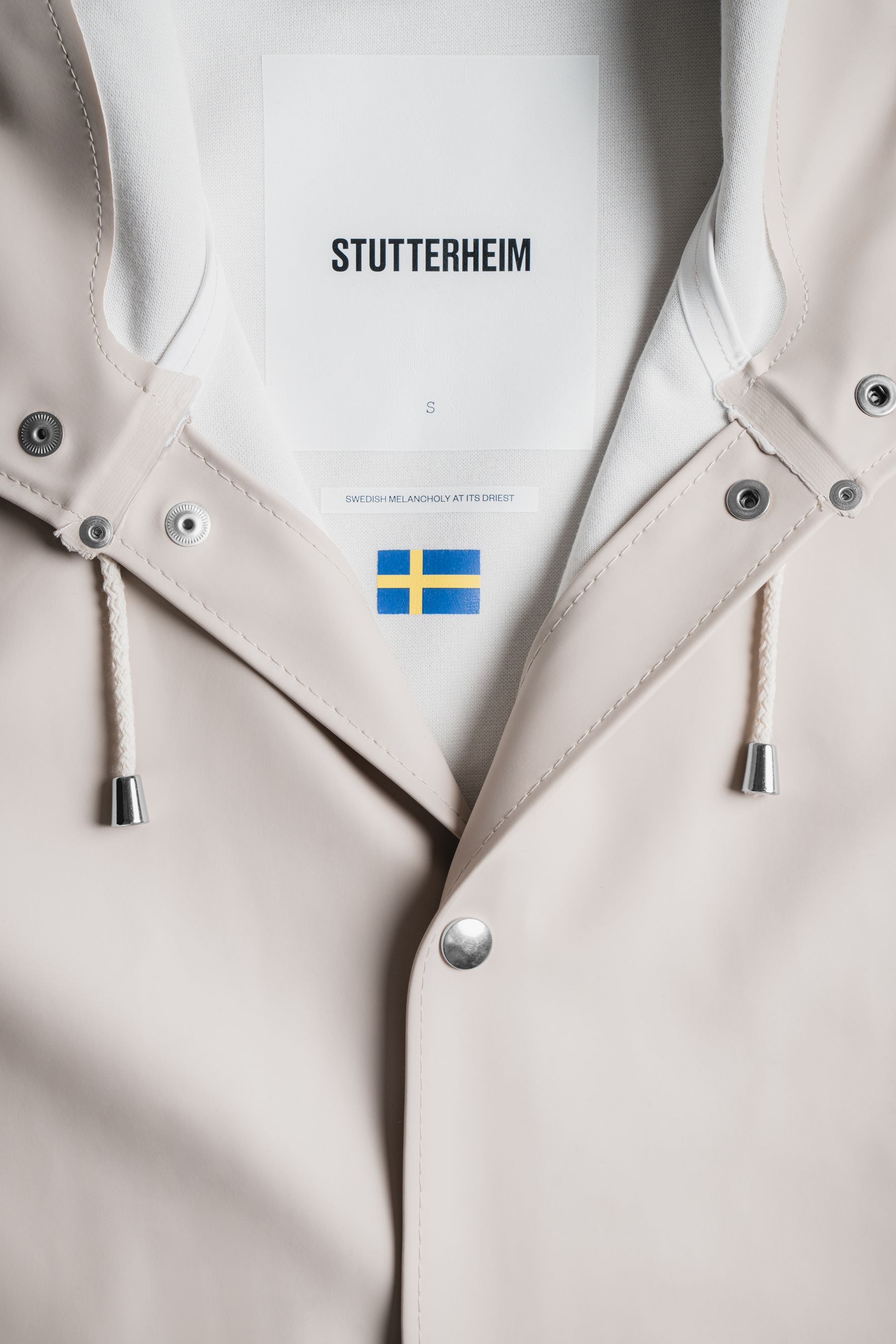 stutterheim stockholm bike raincoat light sand men jackets raincoats
