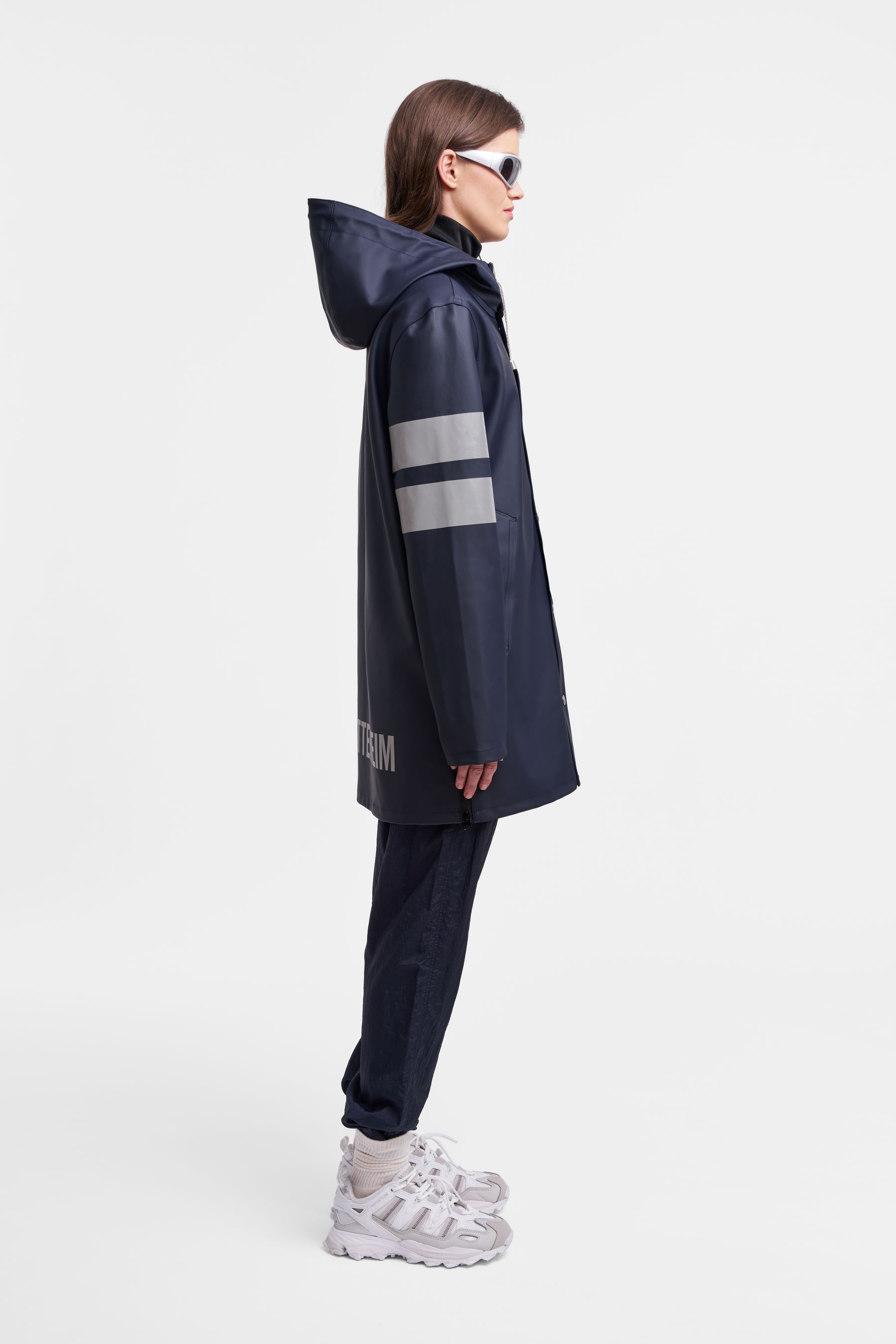 stutterheim stockholm bike raincoat navy men jackets raincoats