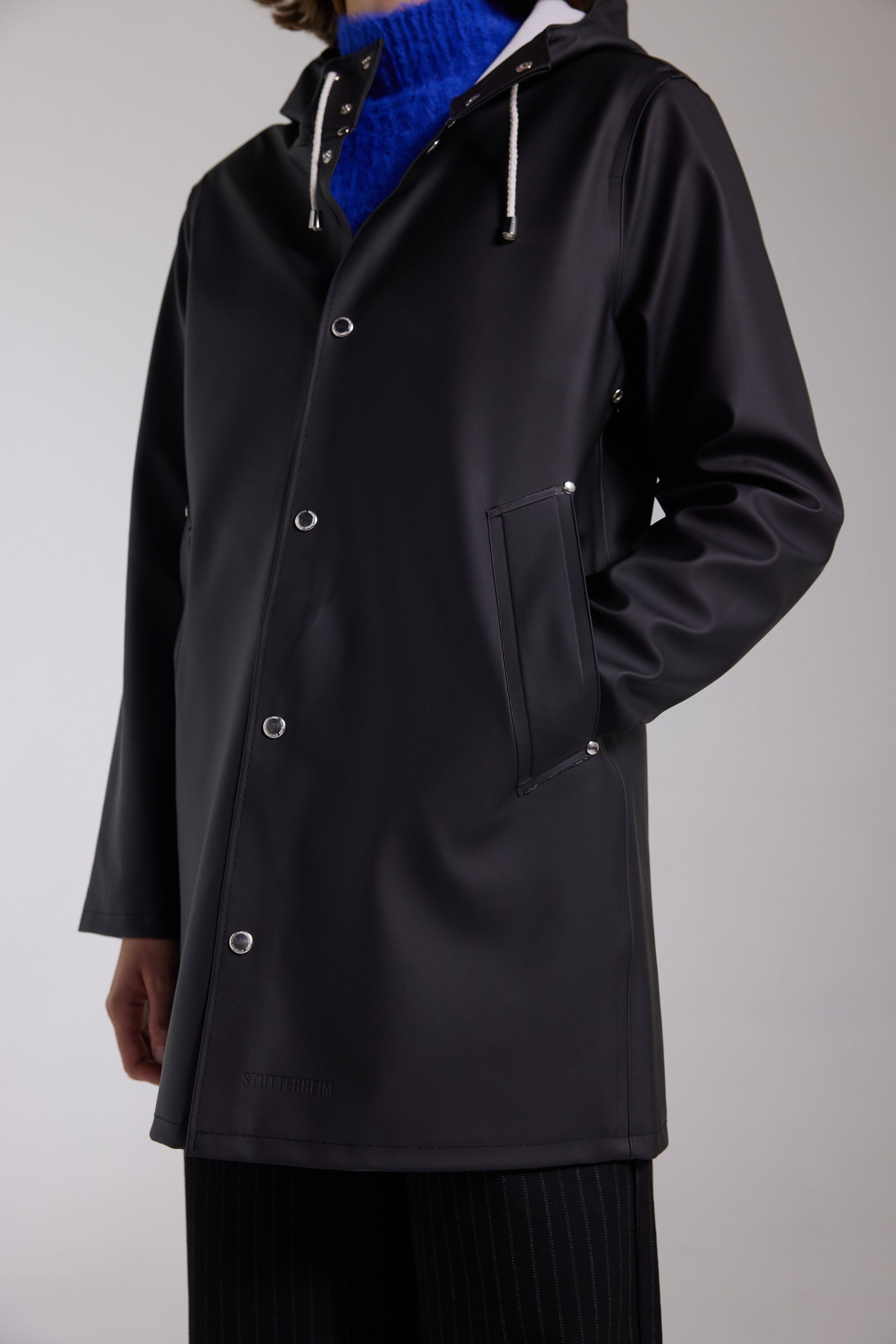 stutterheim stockholm raincoat black men jackets raincoats