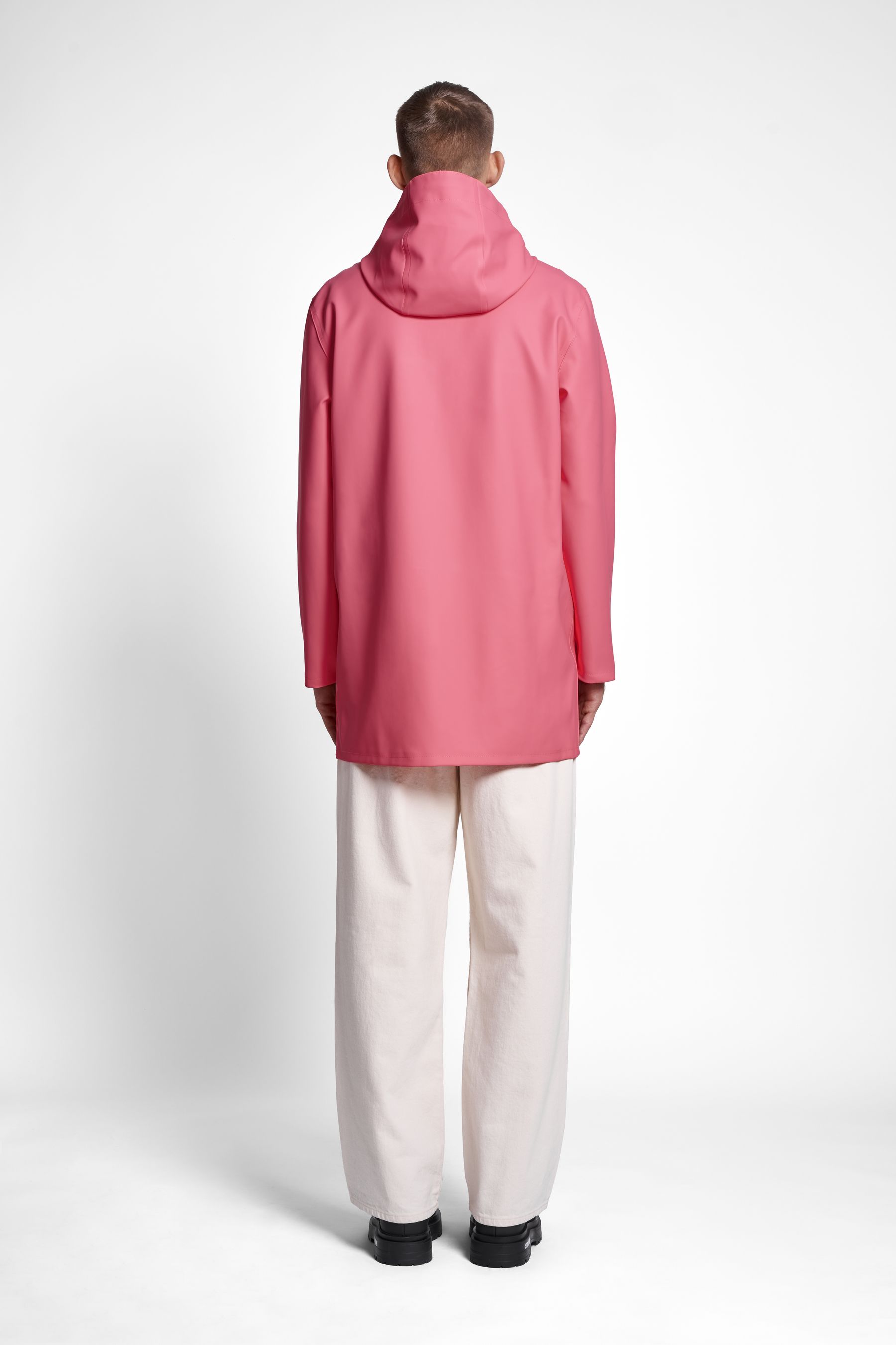 stutterheim stockholm raincoat bubblegum men jackets raincoats