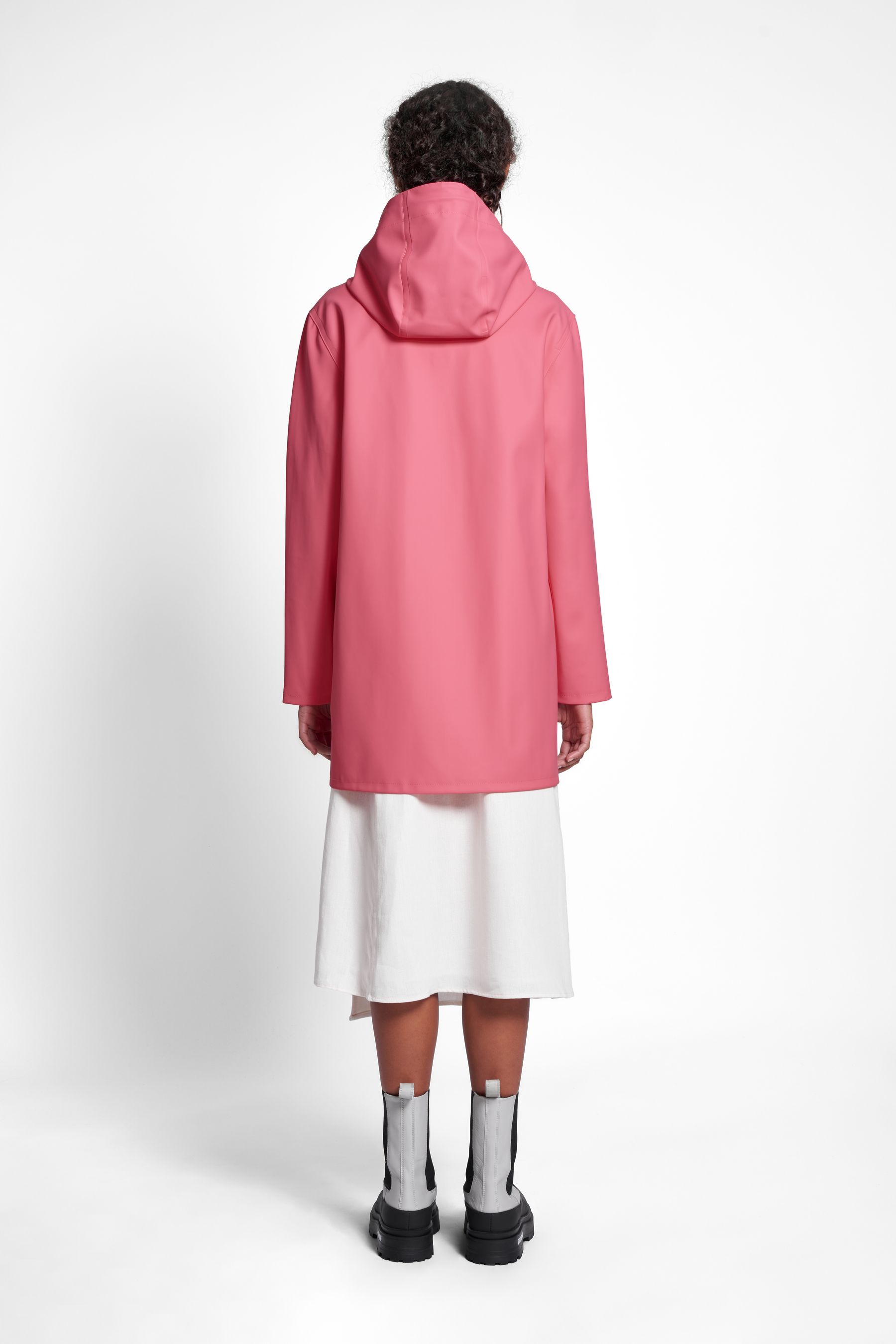 stutterheim stockholm raincoat bubblegum men jackets raincoats