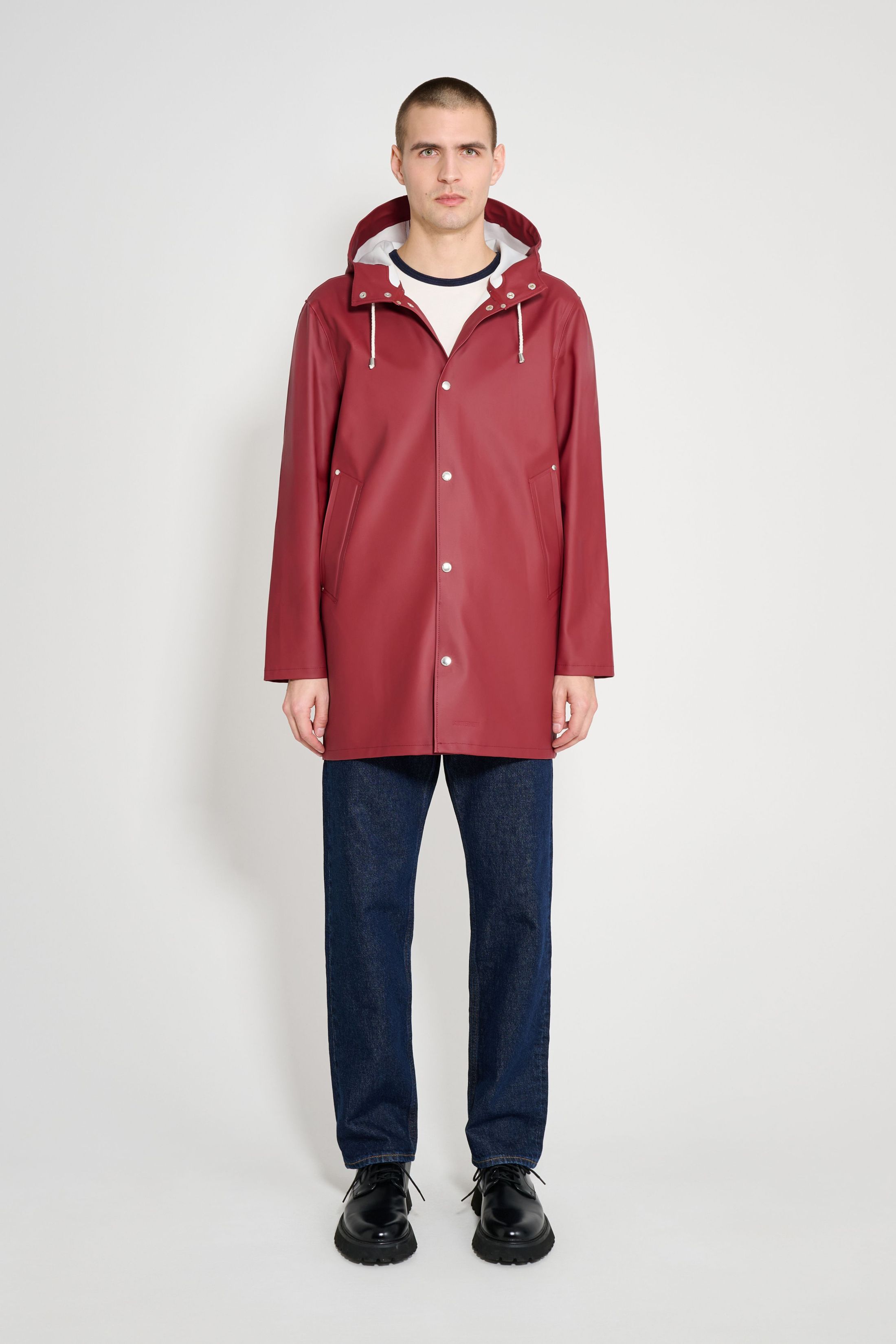 stutterheim stockholm raincoat burgundy men jackets