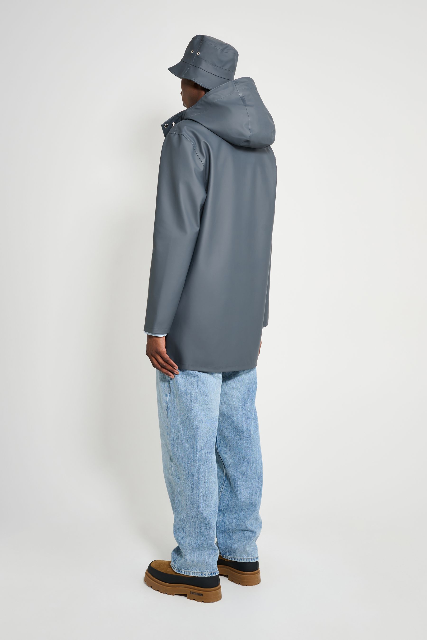 stutterheim stockholm raincoat charcoal men jackets raincoats