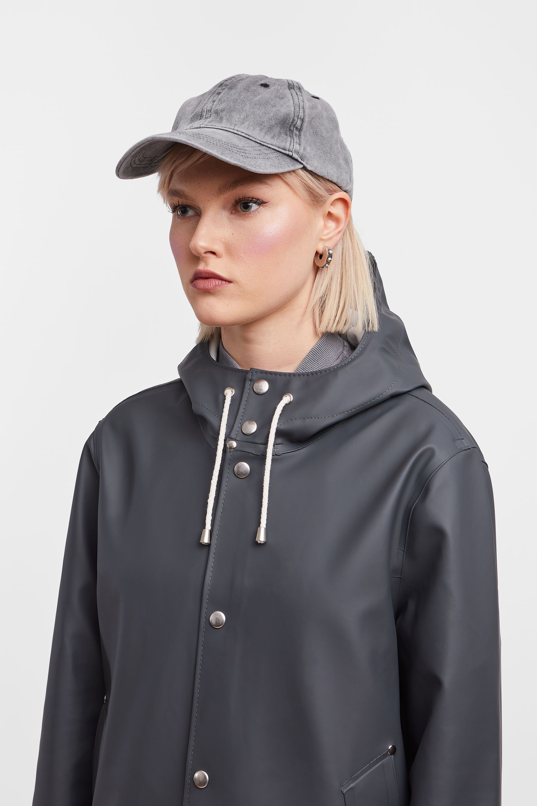 stutterheim stockholm raincoat charcoal men jackets raincoats