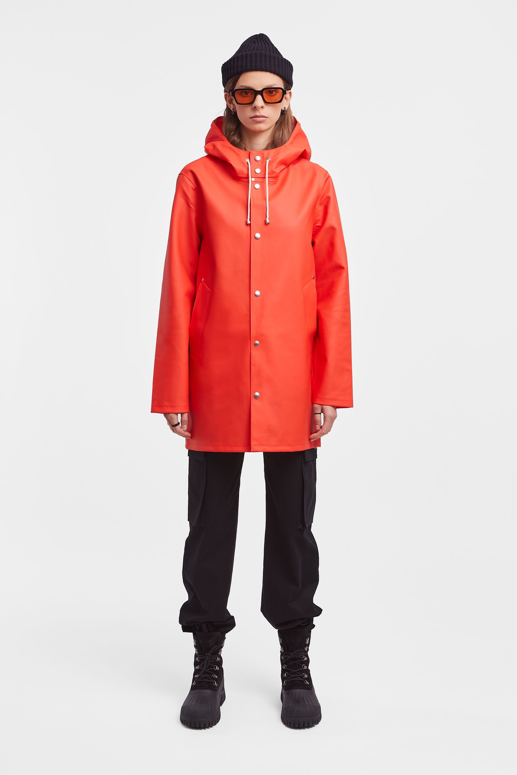 stutterheim stockholm raincoat fade red men jackets raincoats