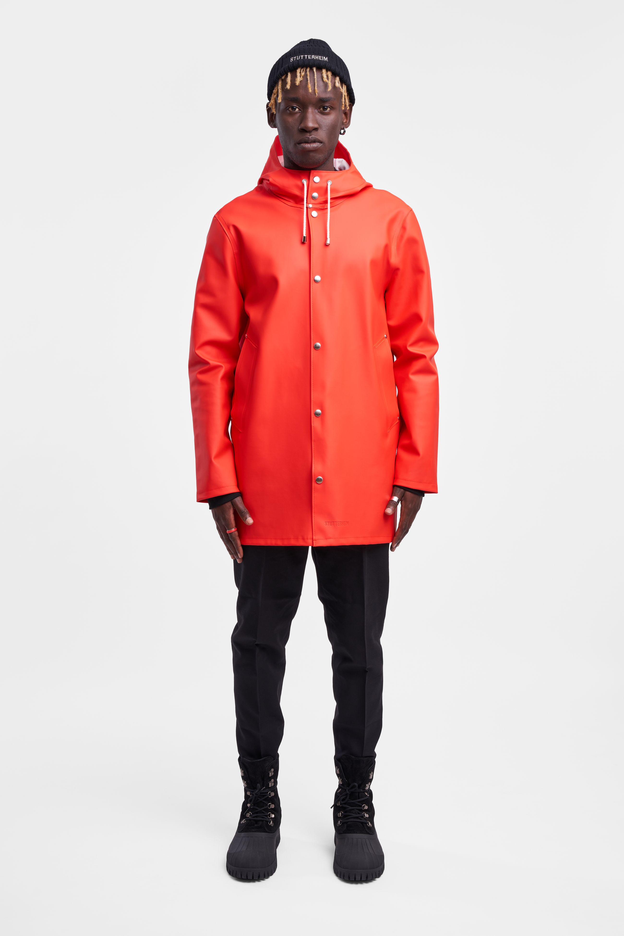 stutterheim stockholm raincoat fade red men jackets raincoats