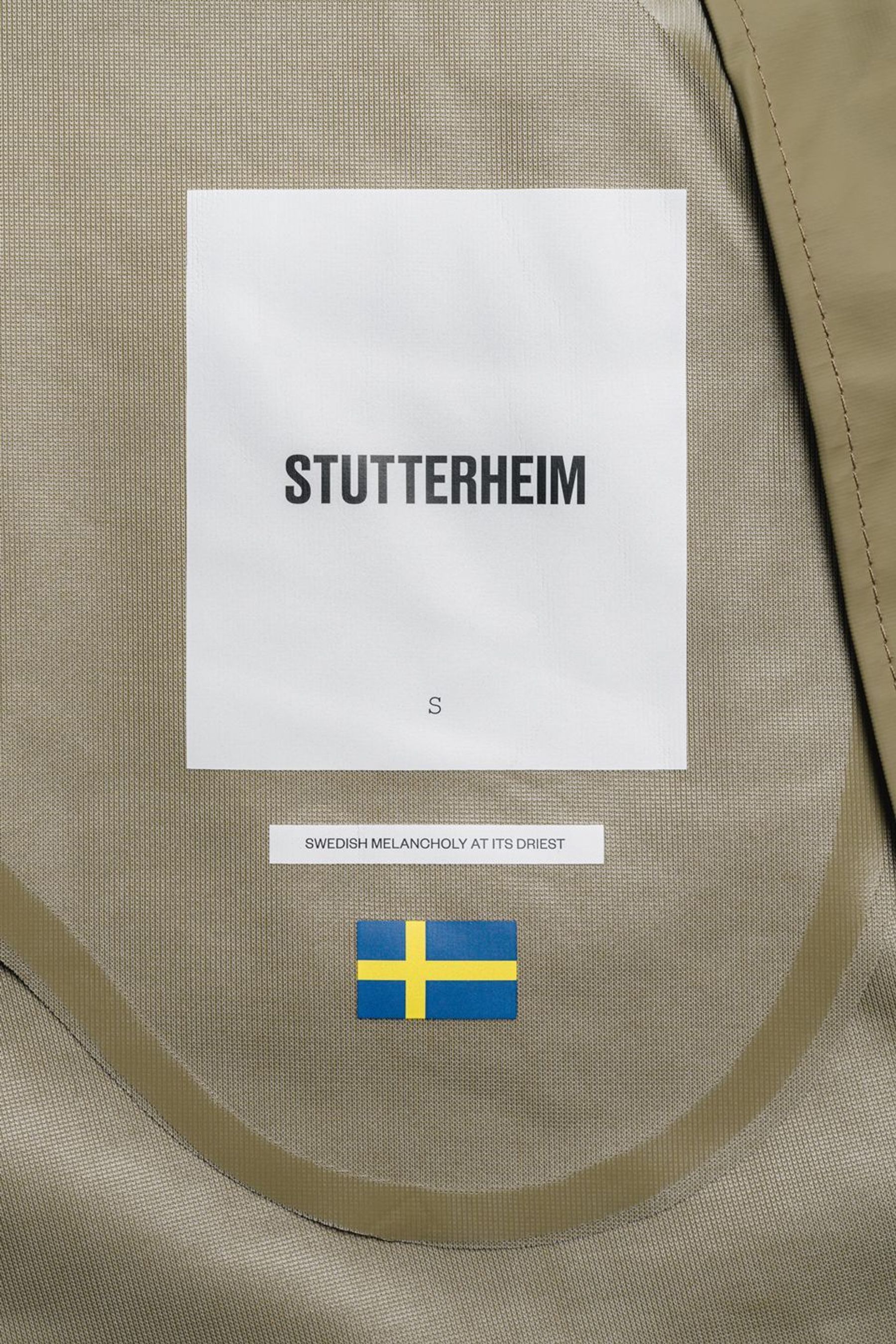 stutterheim stockholm lightweight raincoat aloe men jackets raincoats