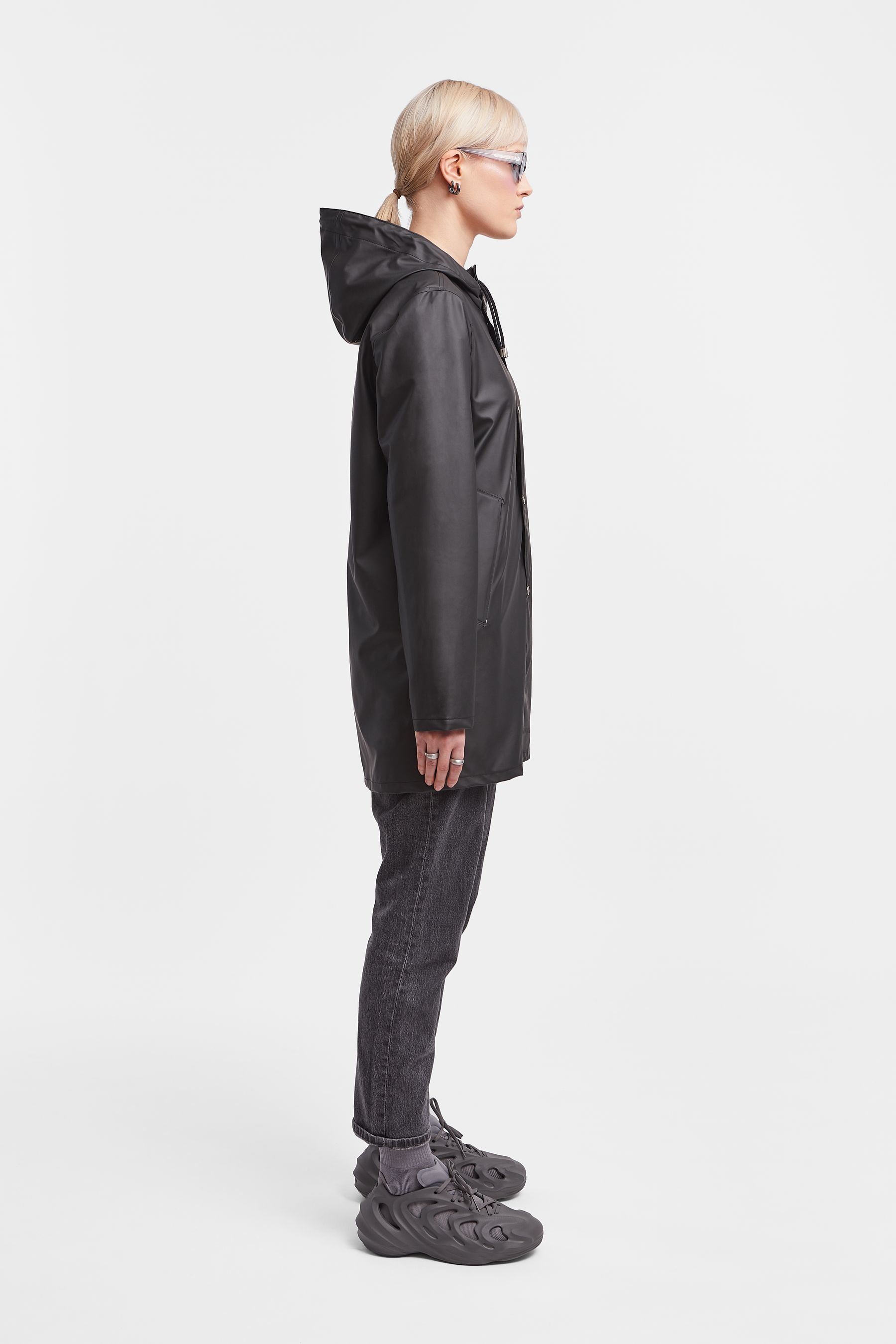 stutterheim stockholm lightweight raincoat black men jackets raincoats