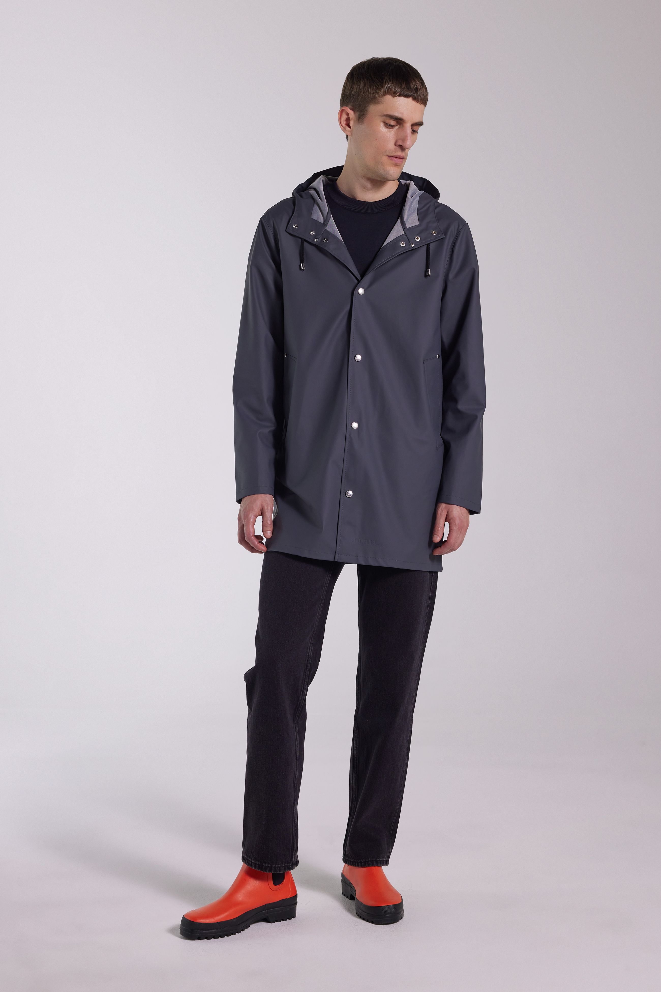 stutterheim stockholm lightweight raincoat charcoal men jackets raincoats