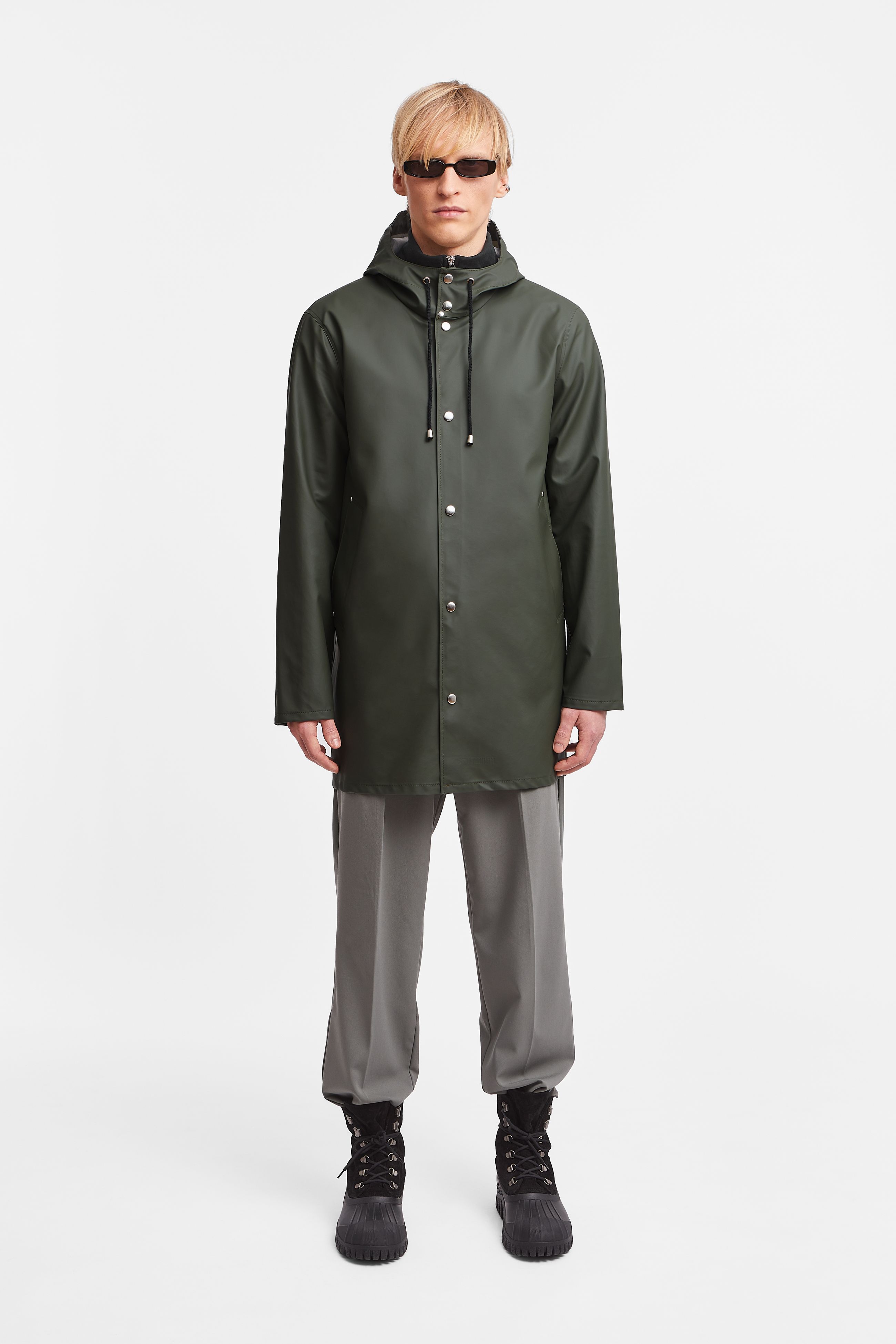 stutterheim stockholm lightweight raincoat green men jackets raincoats