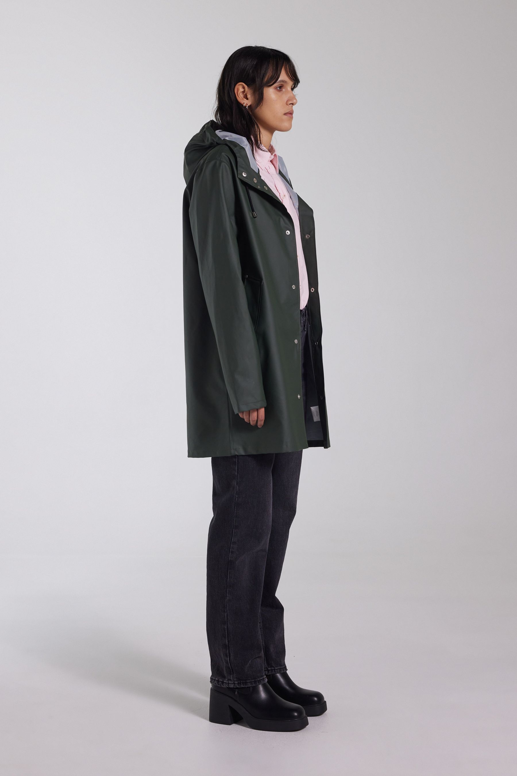 stutterheim stockholm lightweight raincoat green men jackets raincoats