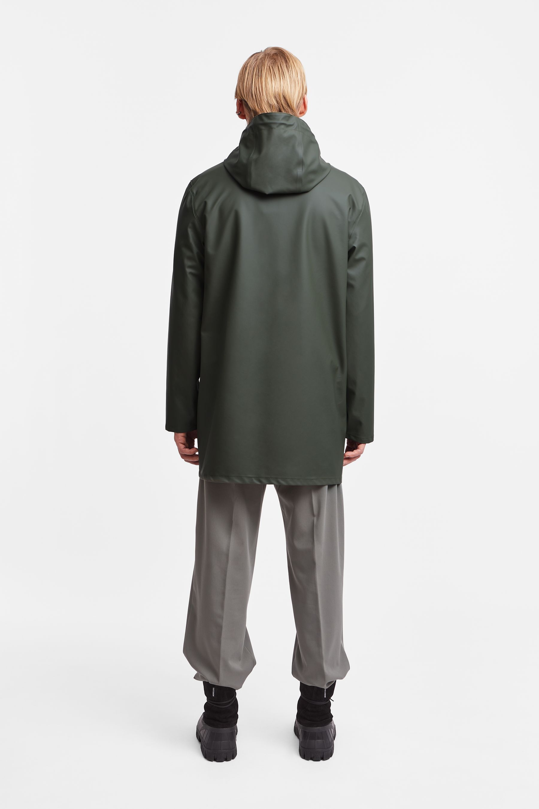 stutterheim stockholm lightweight raincoat green men jackets raincoats