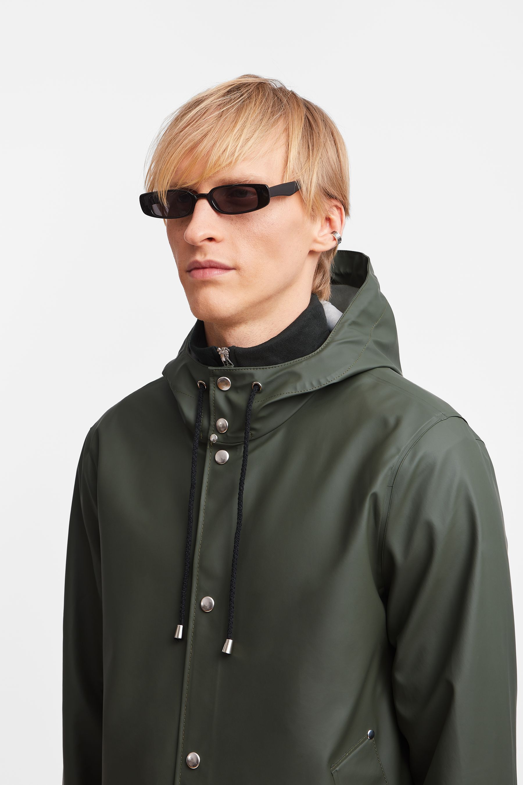 stutterheim stockholm lightweight raincoat green men jackets raincoats