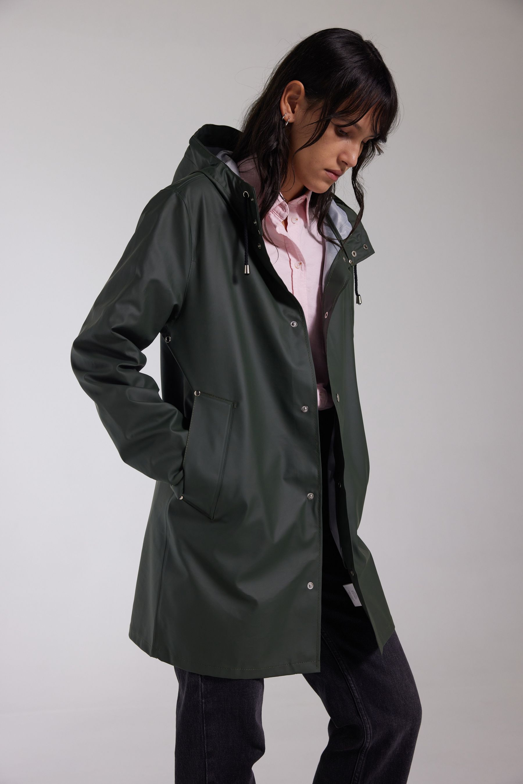 stutterheim stockholm lightweight raincoat green men jackets raincoats