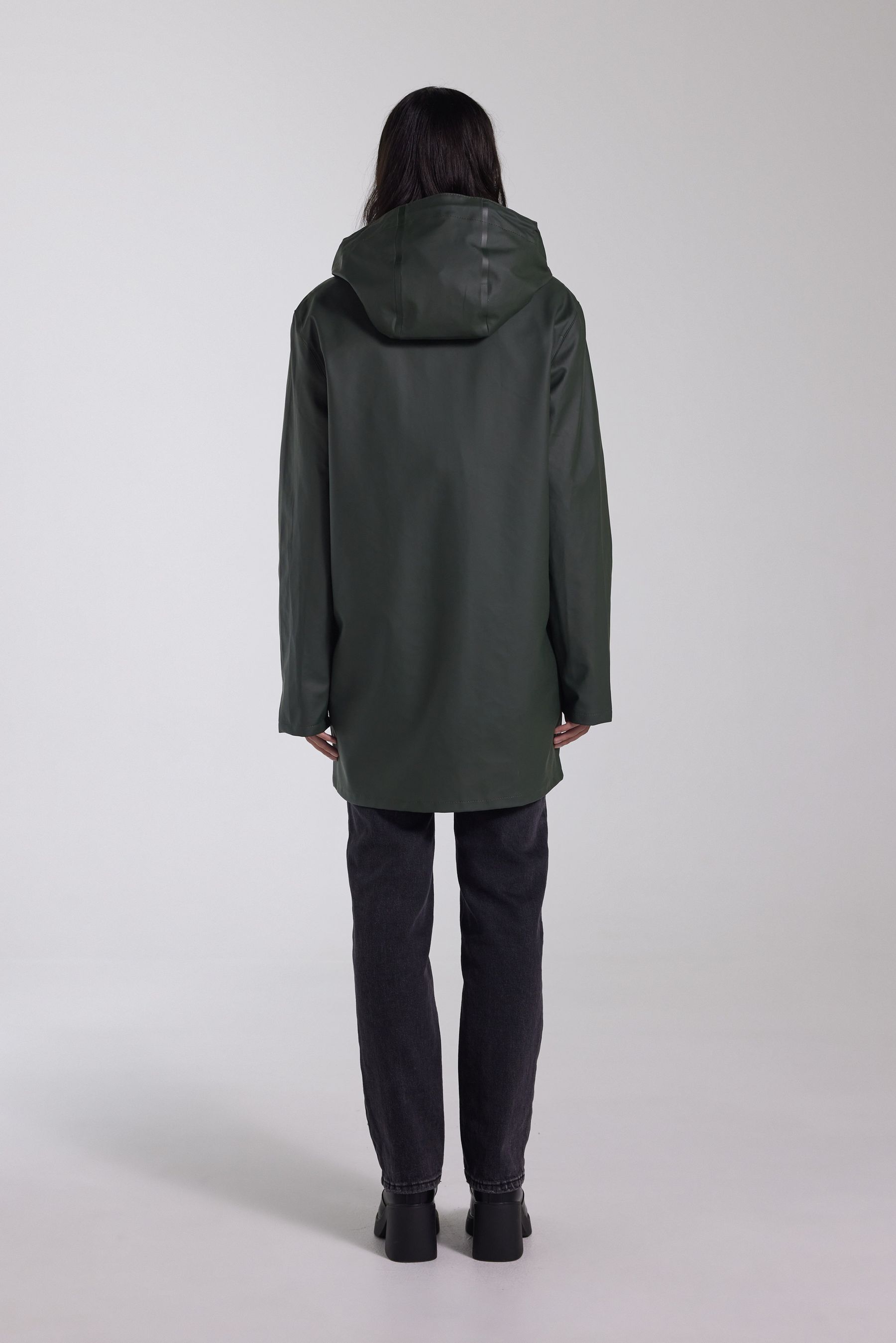 stutterheim stockholm lightweight raincoat green men jackets raincoats