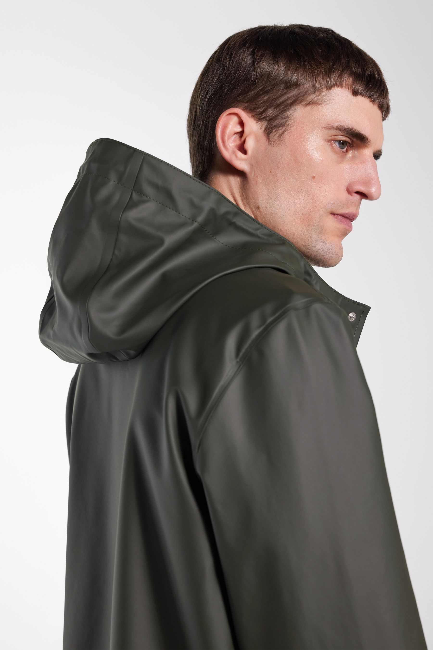 stutterheim stockholm lightweight raincoat green men jackets raincoats