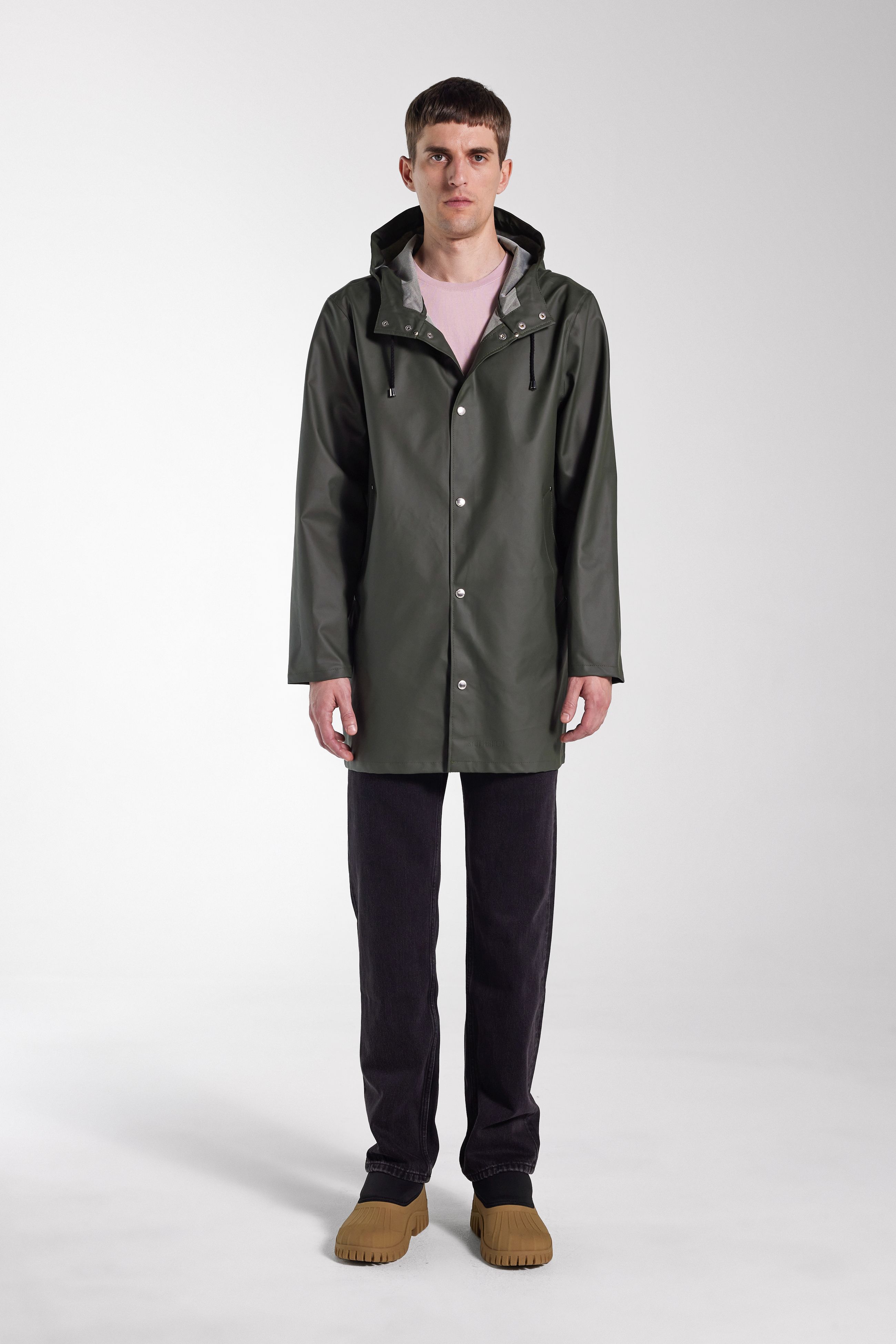 stutterheim stockholm lightweight raincoat green men jackets raincoats