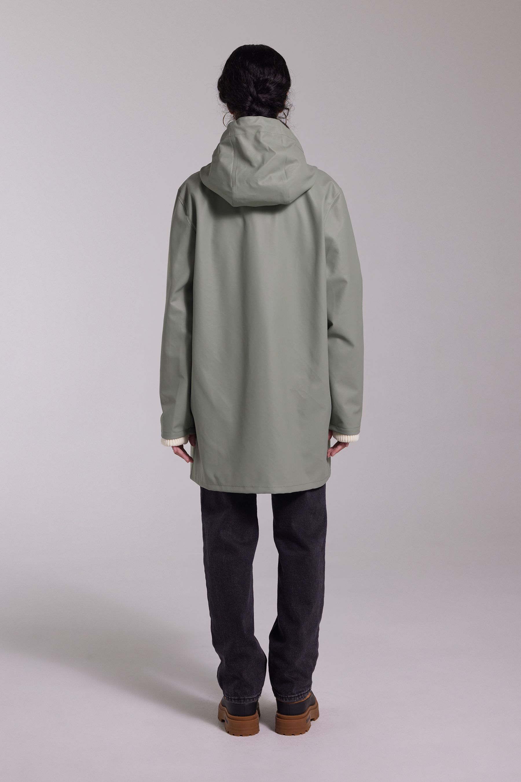 stutterheim stockholm lightweight raincoat khaki green men jackets raincoats