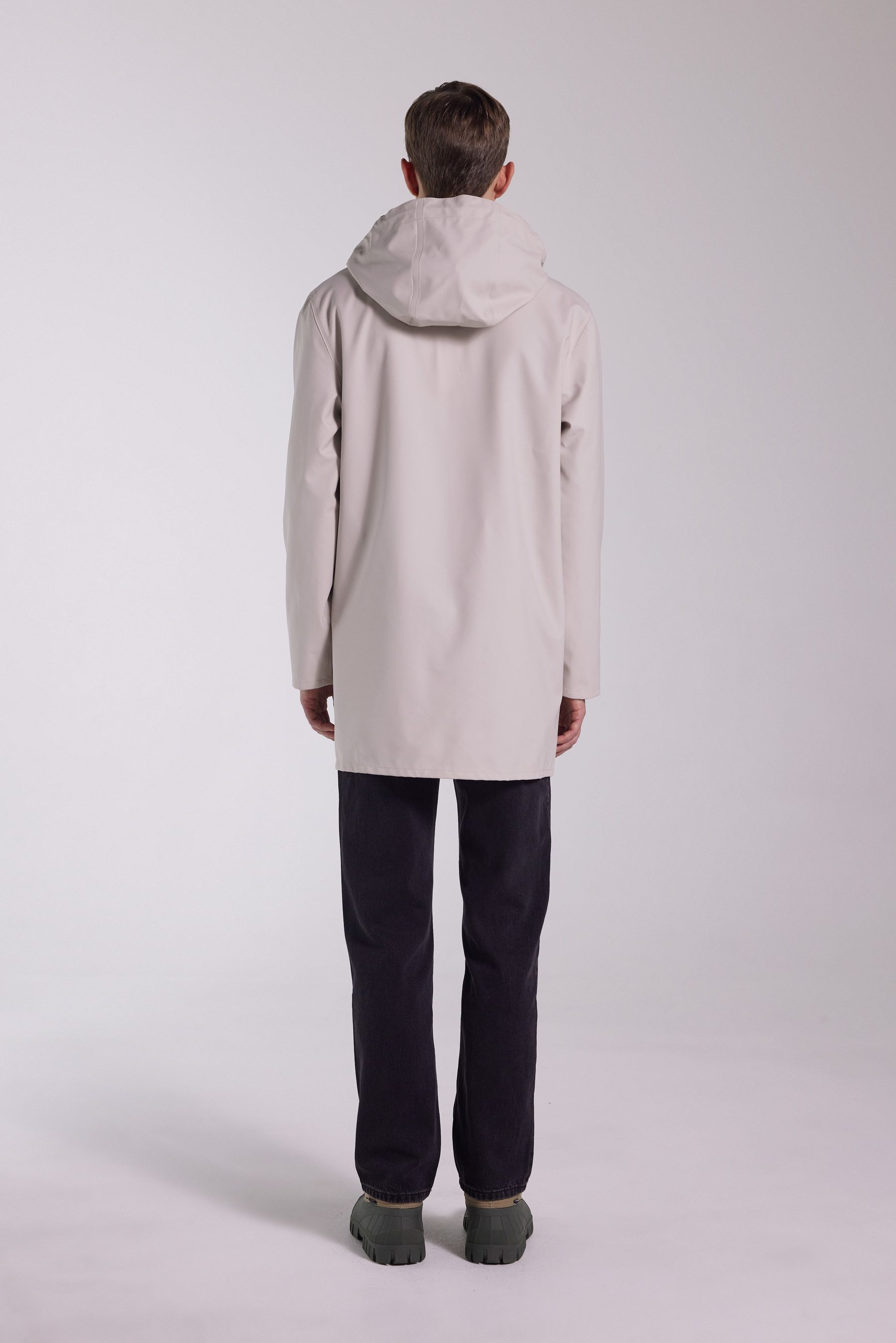 stutterheim stockholm lightweight raincoat light sand men jackets raincoats