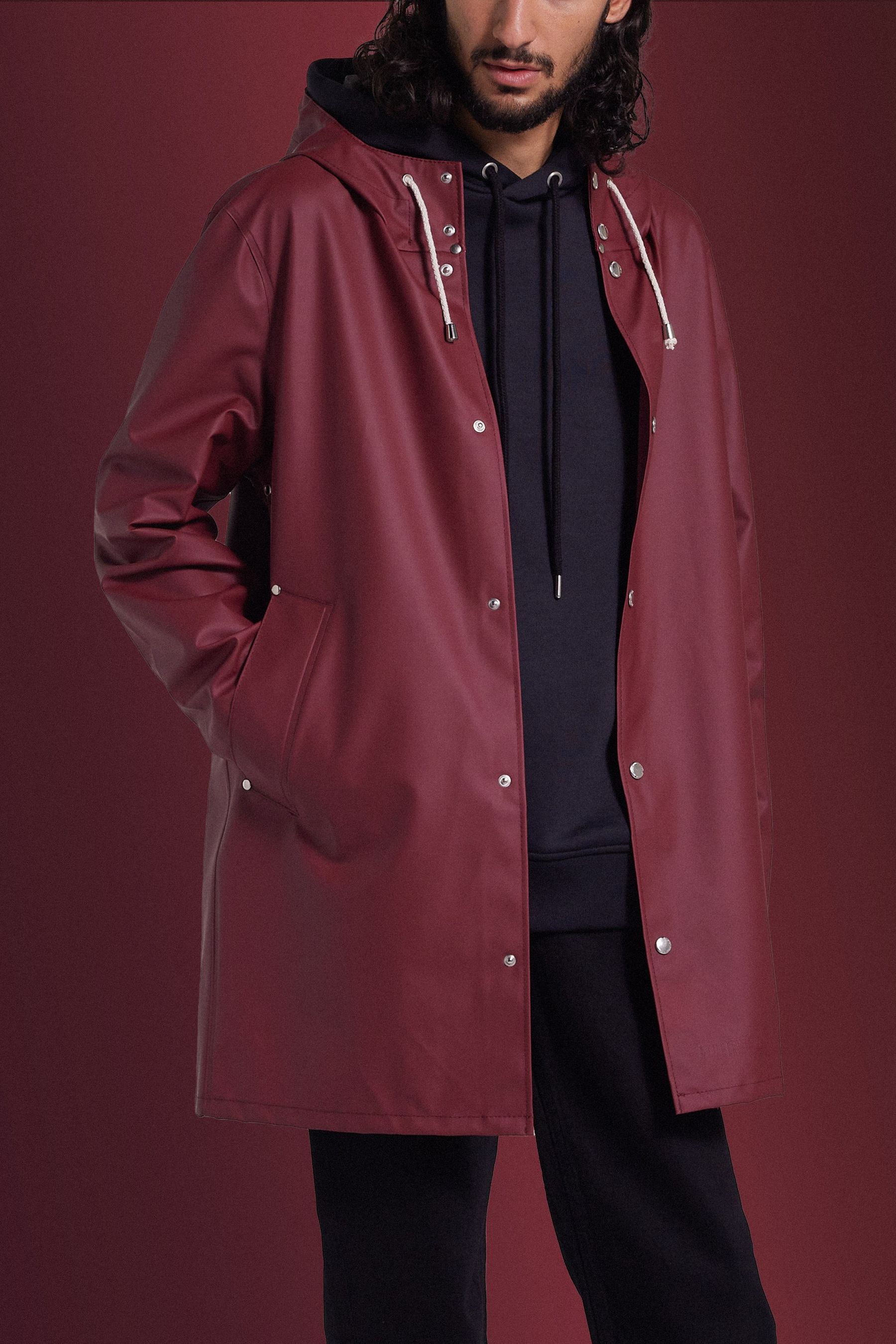 stutterheim stockholm lightweight raincoat burgundy men jackets raincoats