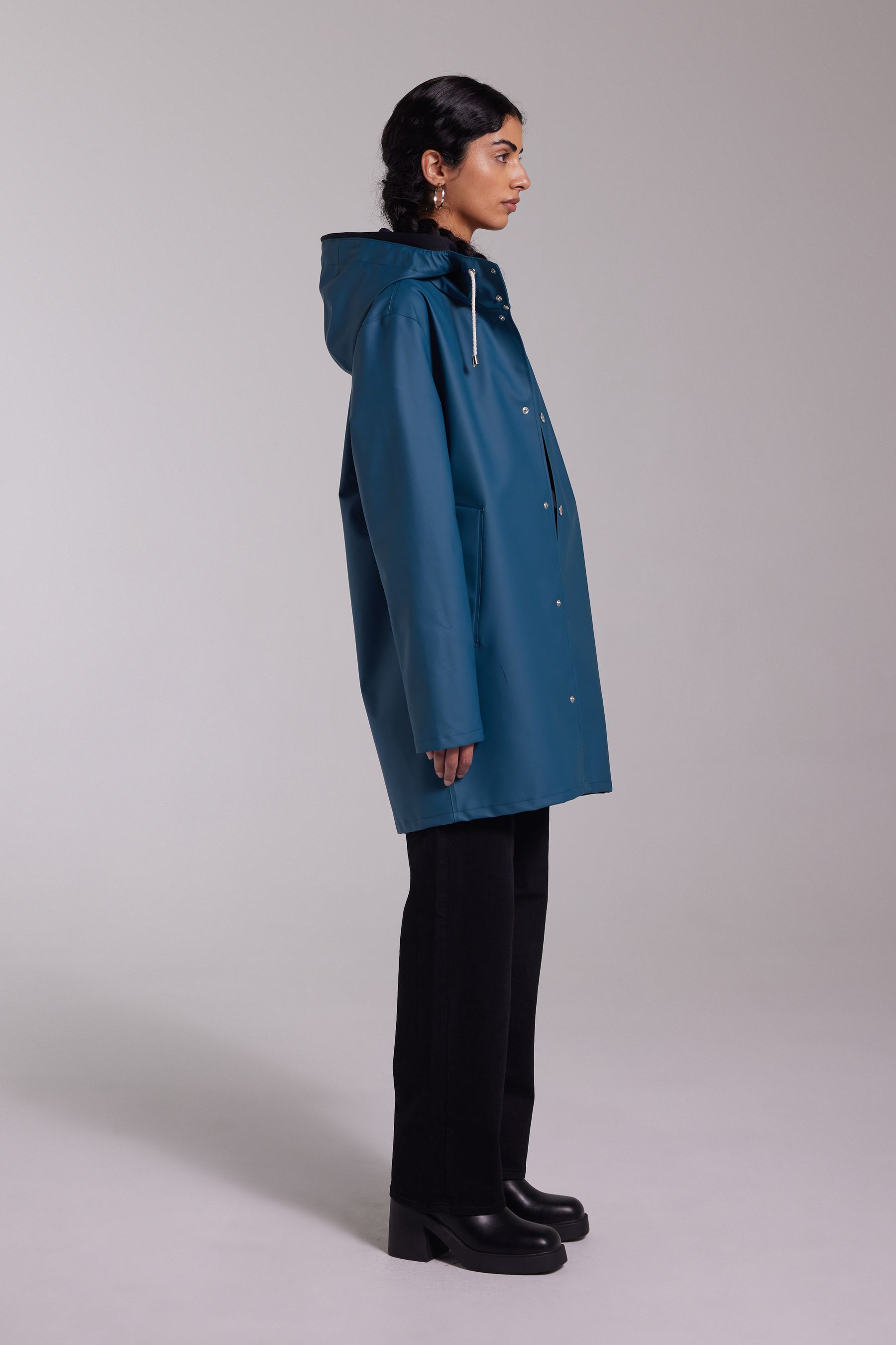 stutterheim stockholm lightweight raincoat petrol blue men jackets raincoats