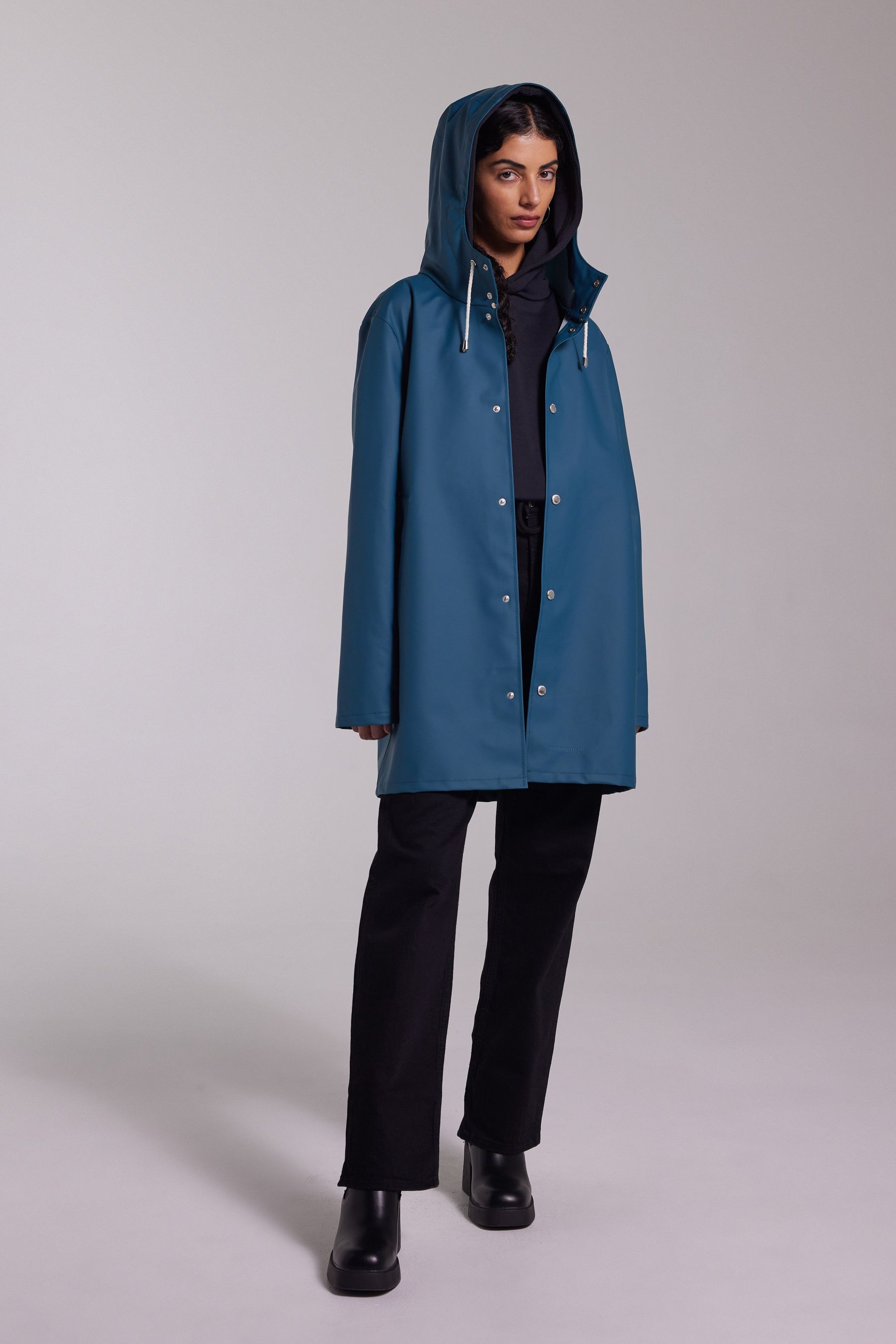 stutterheim stockholm lightweight raincoat petrol blue men jackets raincoats