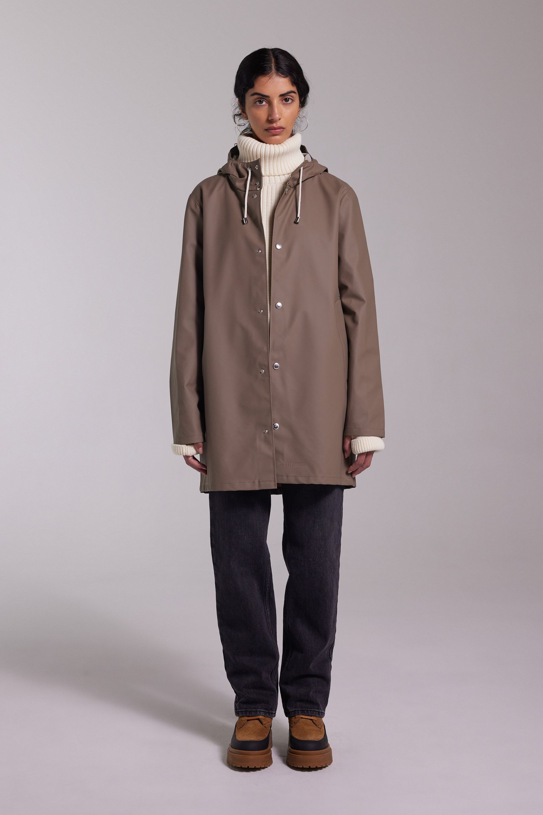 stutterheim stockholm lightweight raincoat mole men jackets raincoats