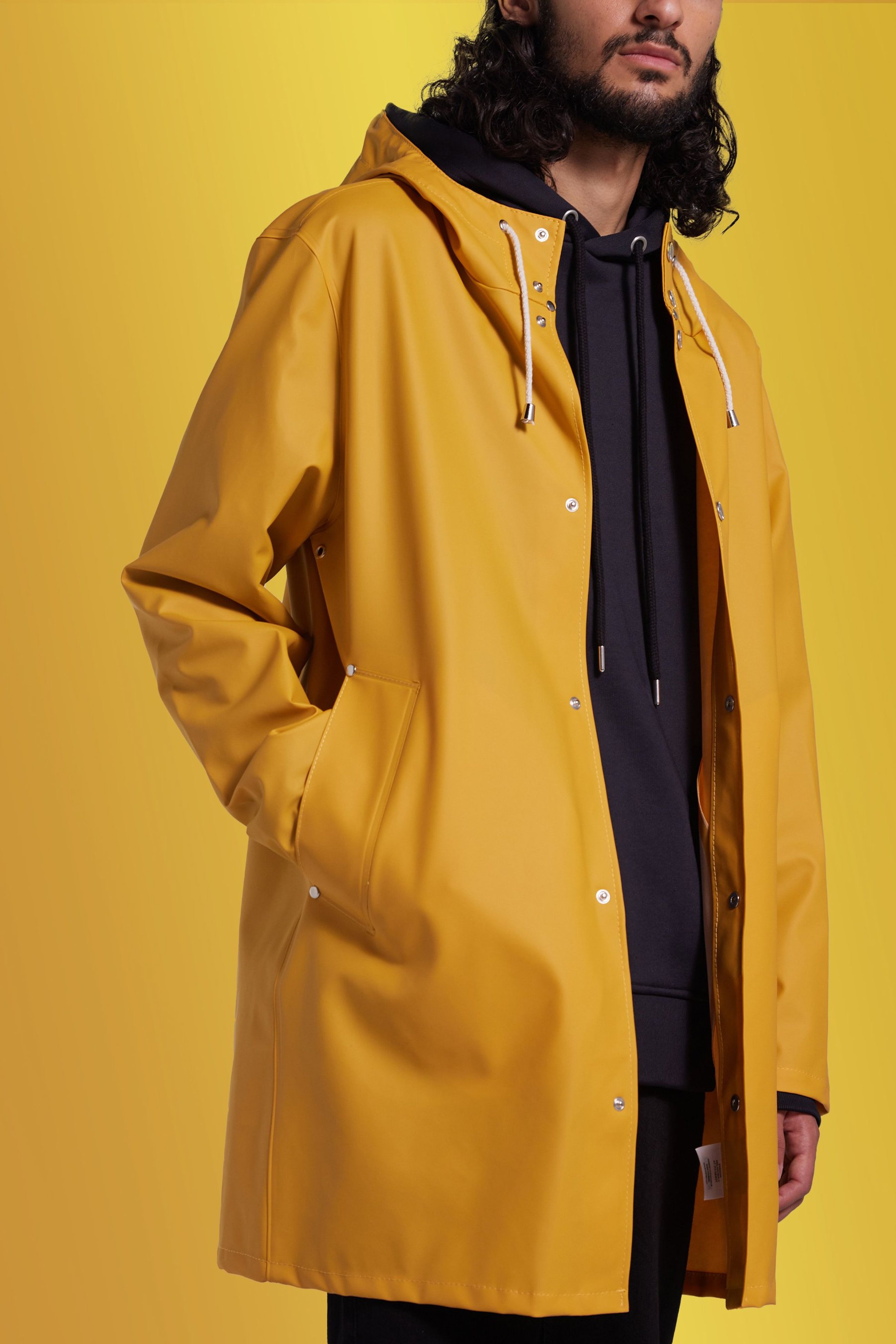 stutterheim stockholm lightweight raincoat warm honey men jackets raincoats