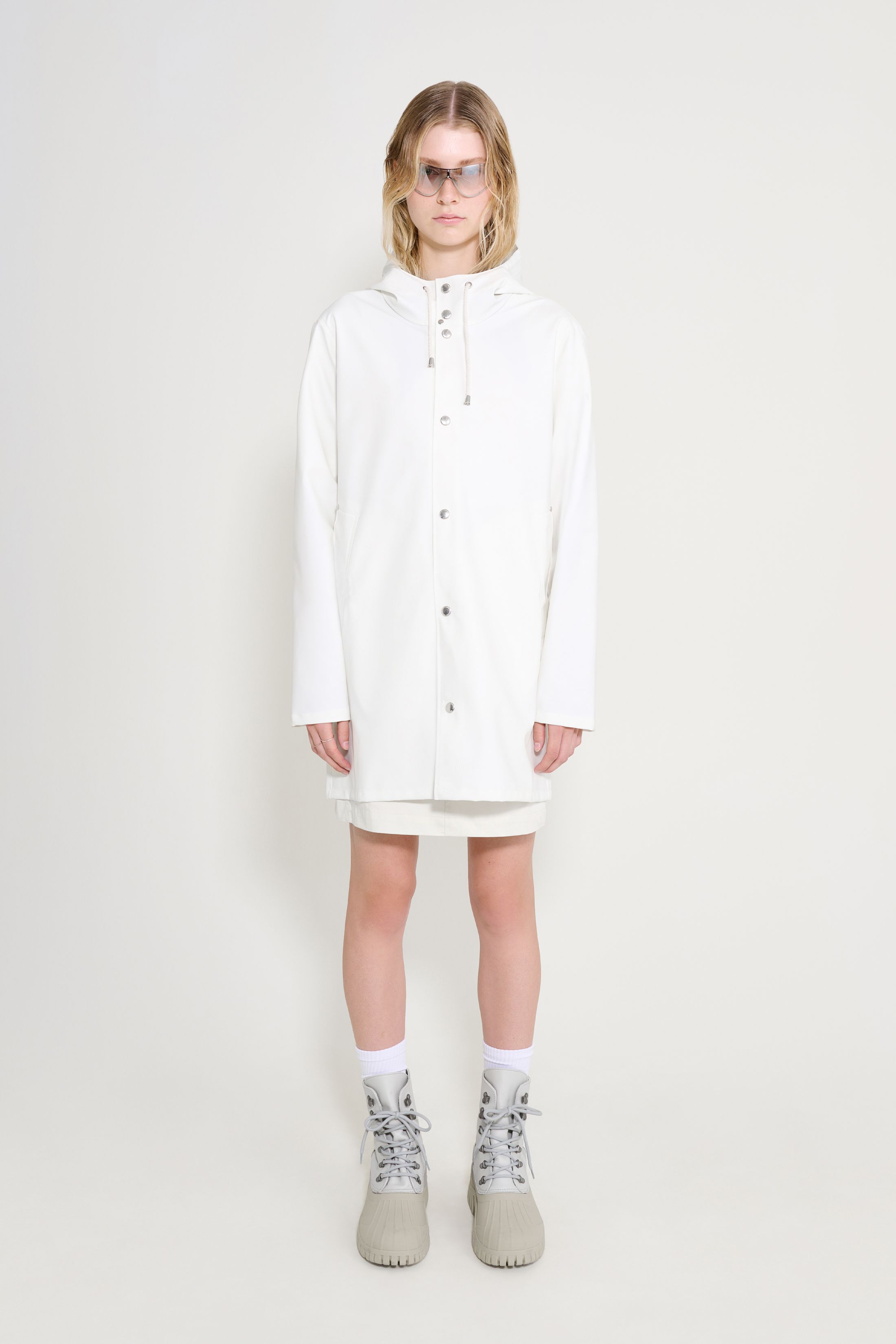 stutterheim stockholm lightweight raincoat white women jackets raincoats