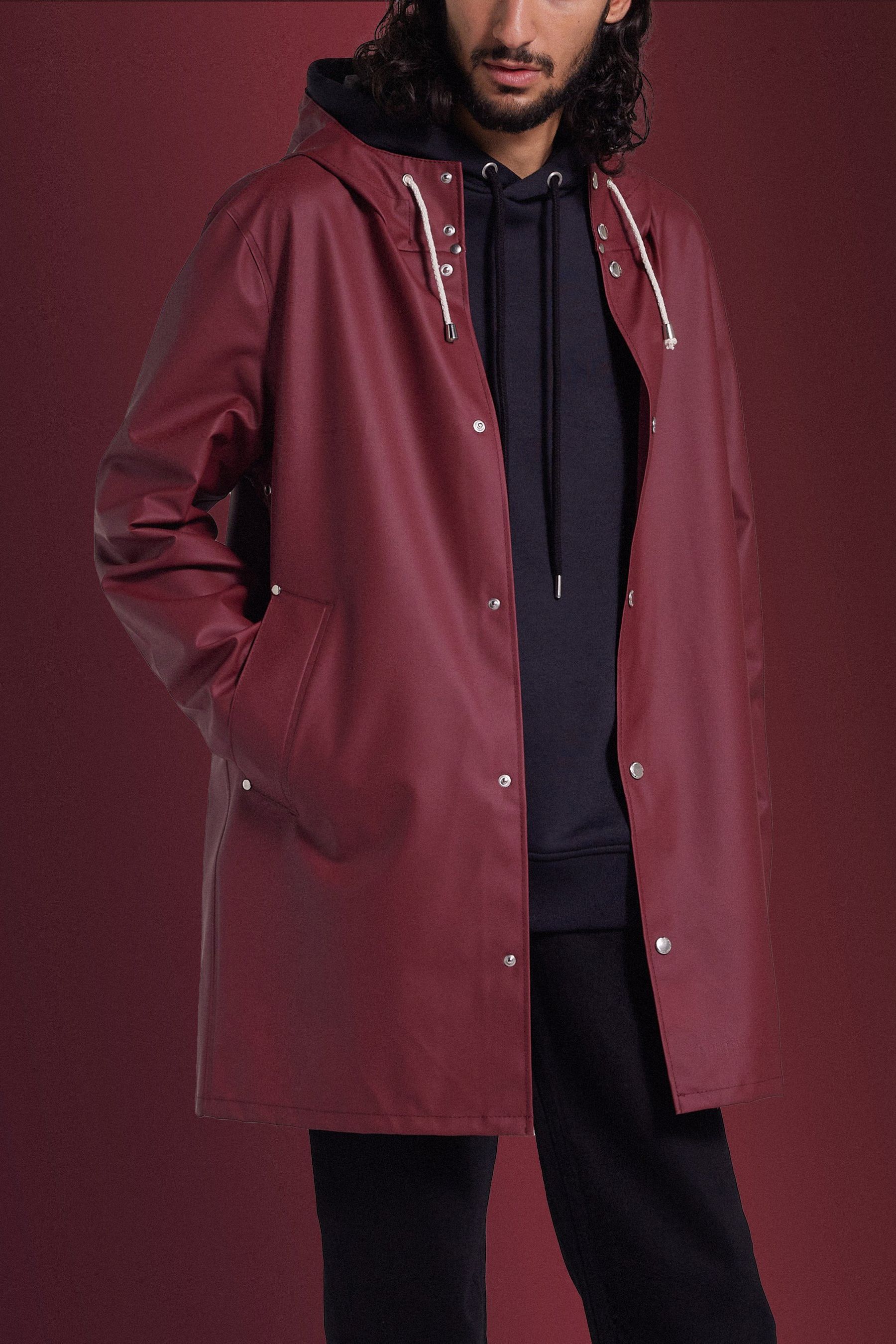 stutterheim stockholm lightweight raincoat burgundy women jackets raincoats