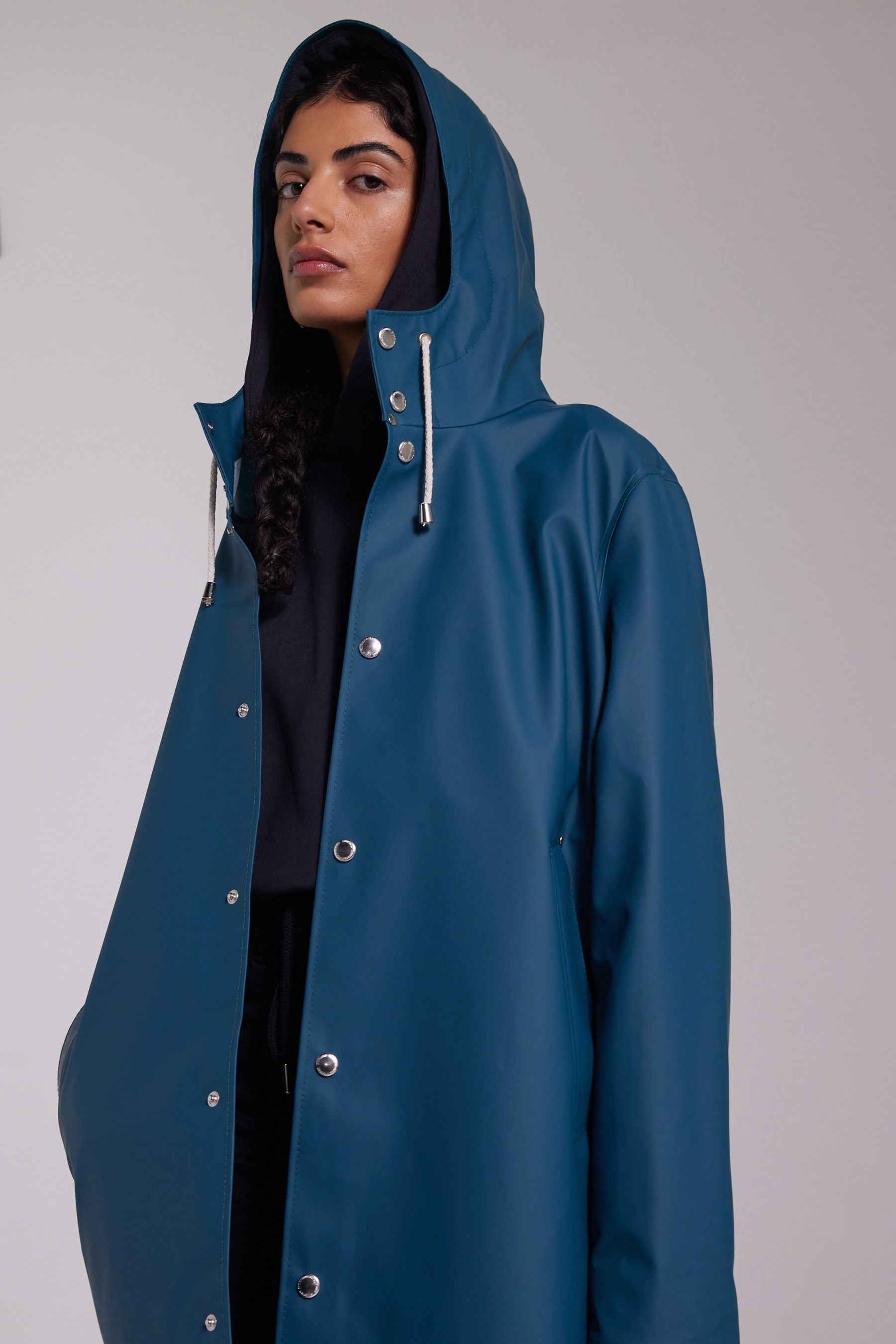 stutterheim stockholm lightweight raincoat petrol blue women jackets raincoats