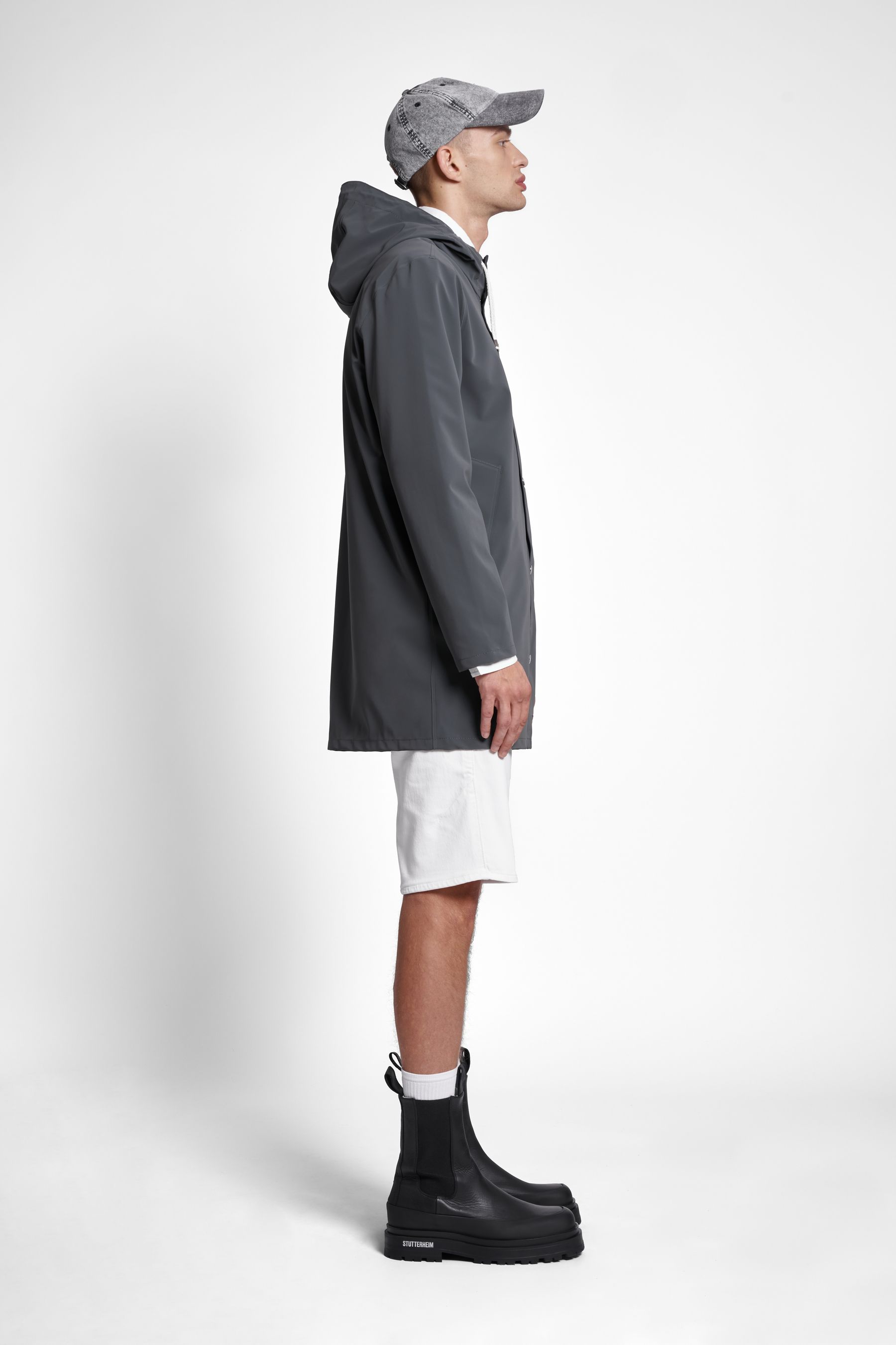 stutterheim stockholm lightweight matte raincoat charcoal men jackets raincoats