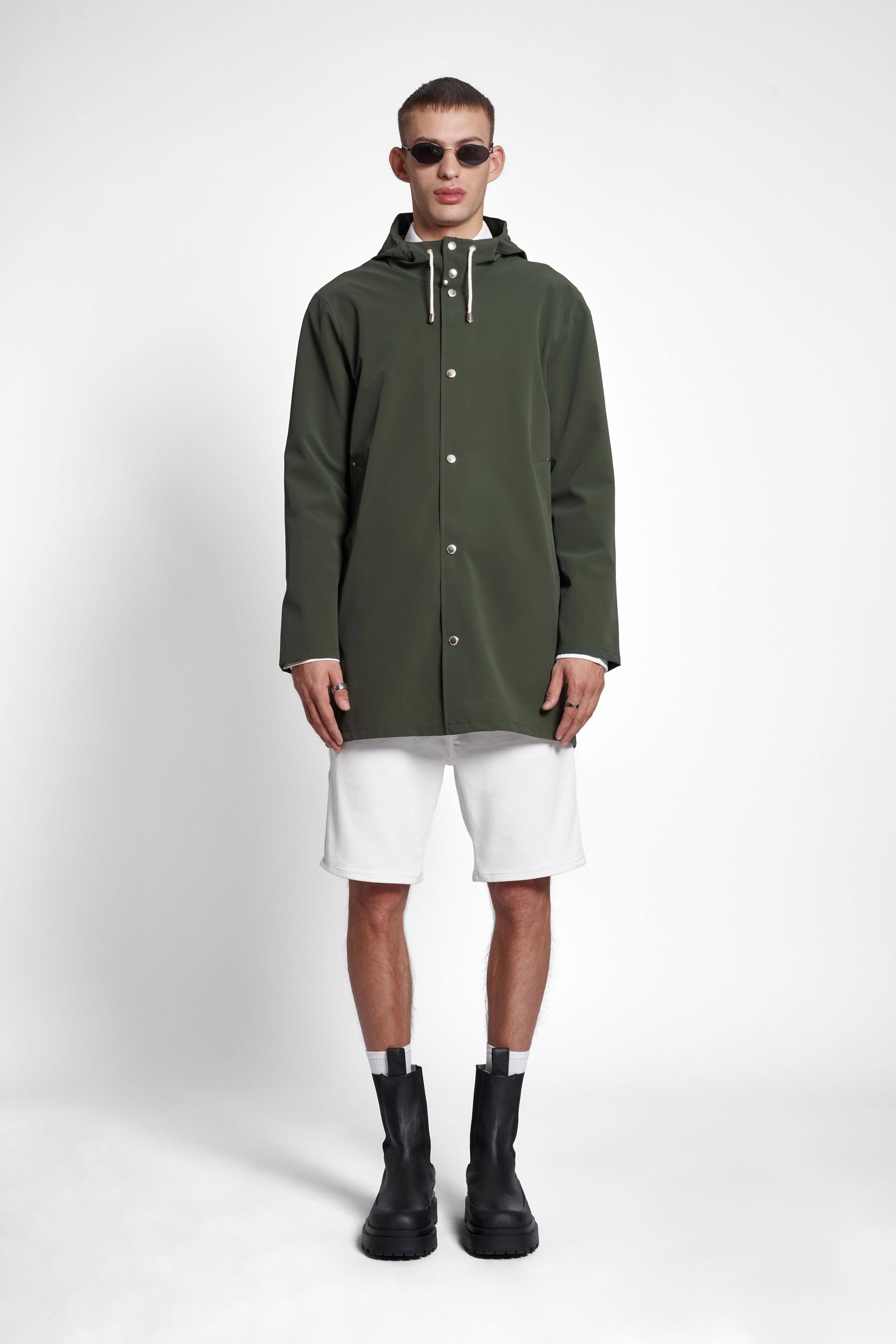 stutterheim stockholm lightweight matte raincoat green men jackets raincoats