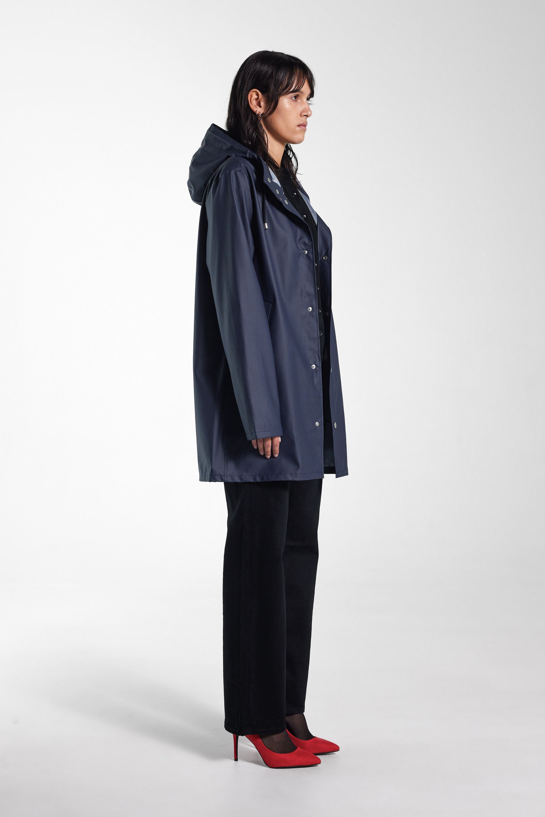 stutterheim stockholm lightweight raincoat navy women jackets raincoats