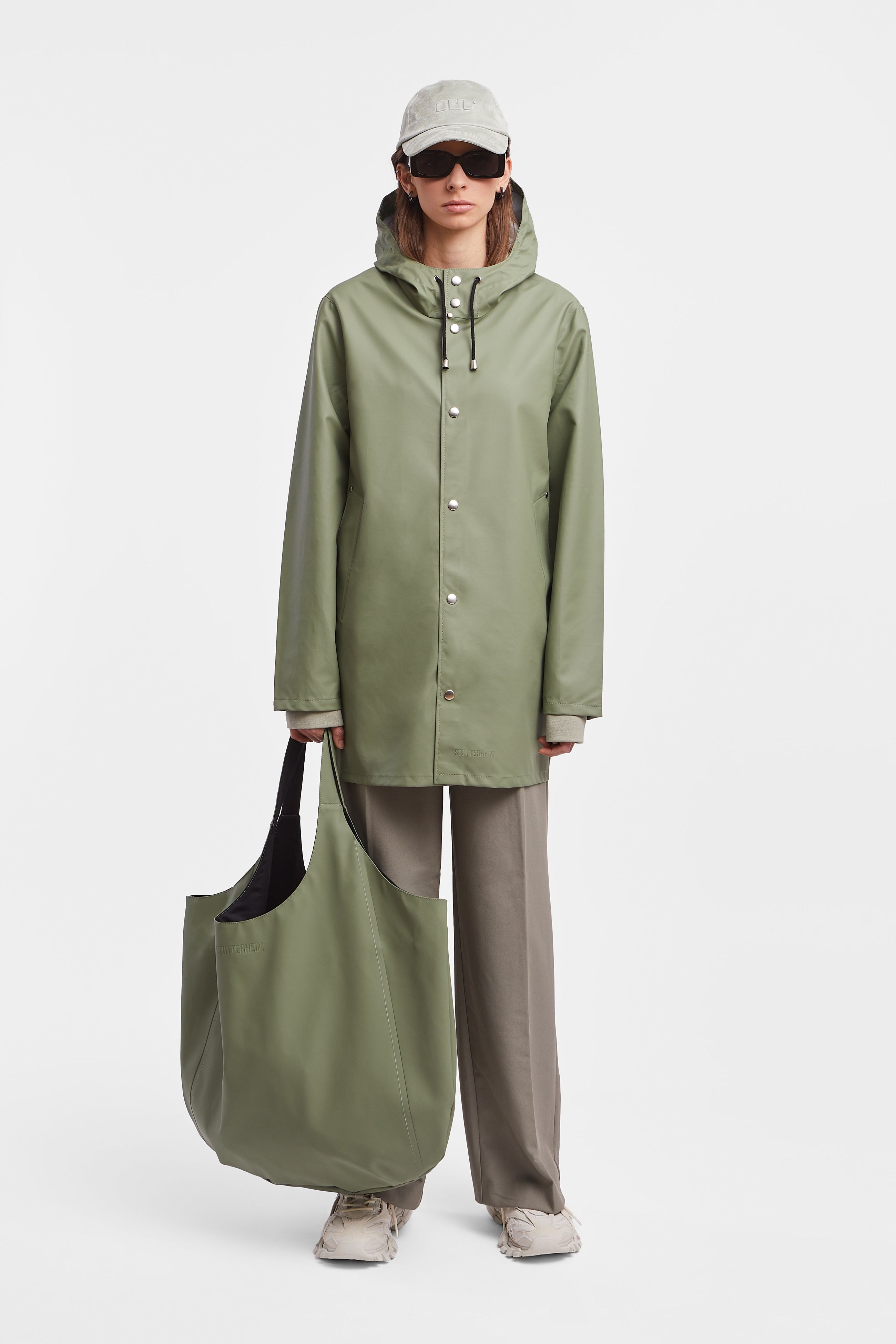 stutterheim stockholm lightweight raincoat alf alfa women jackets raincoats