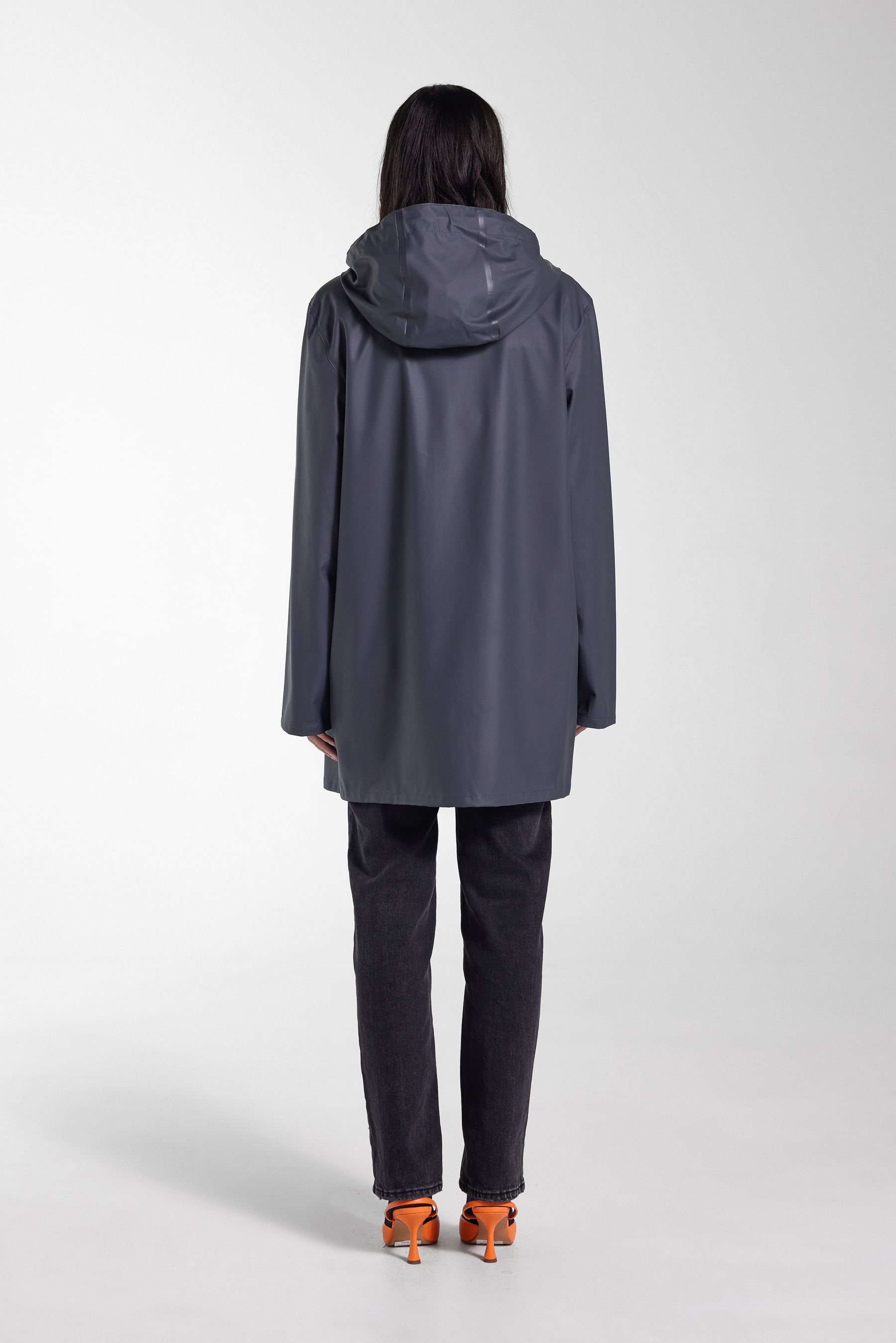 stutterheim stockholm lightweight raincoat charcoal women jackets raincoats