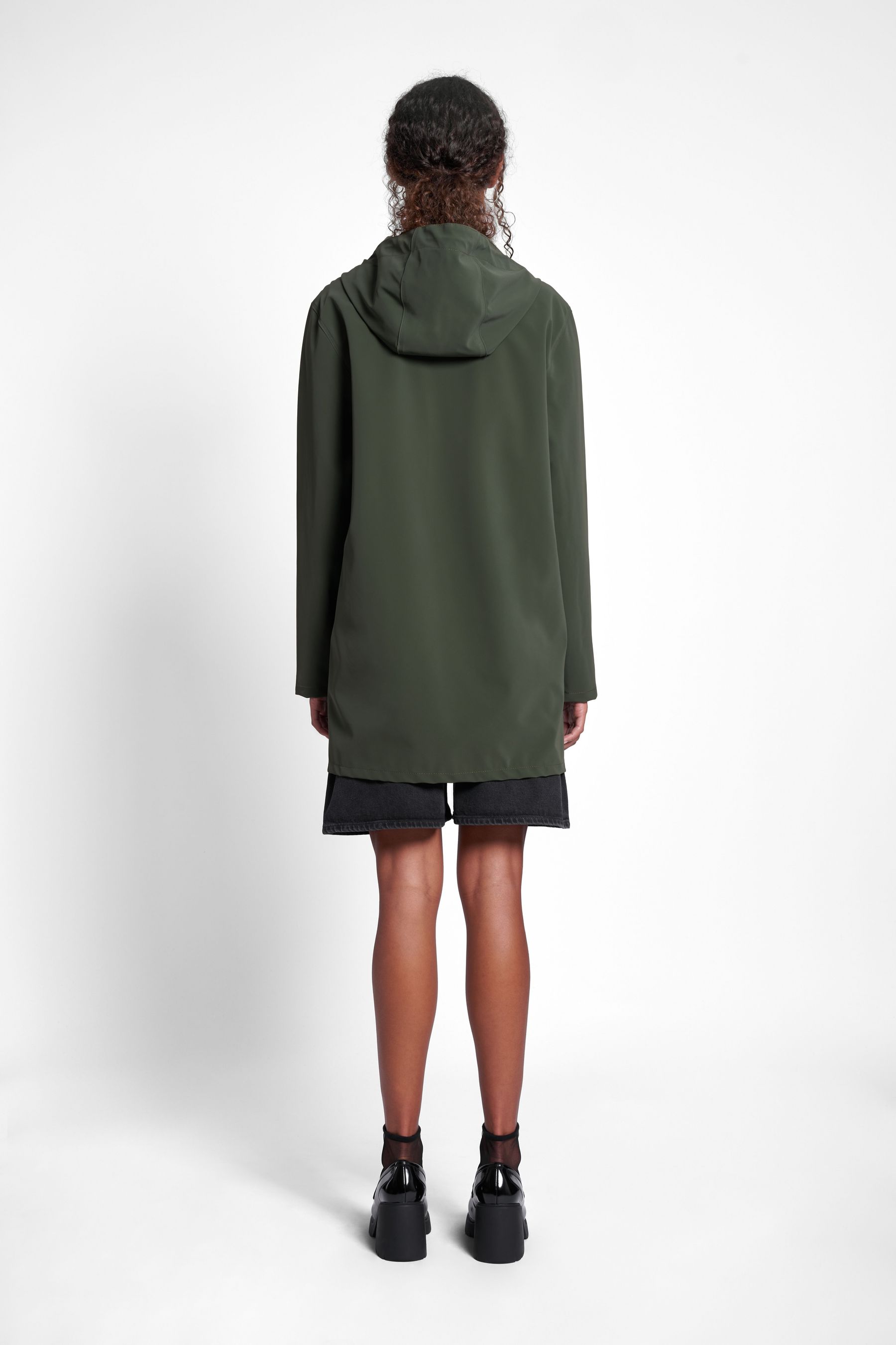 stutterheim stockholm lightweight matte raincoat green women jackets raincoats