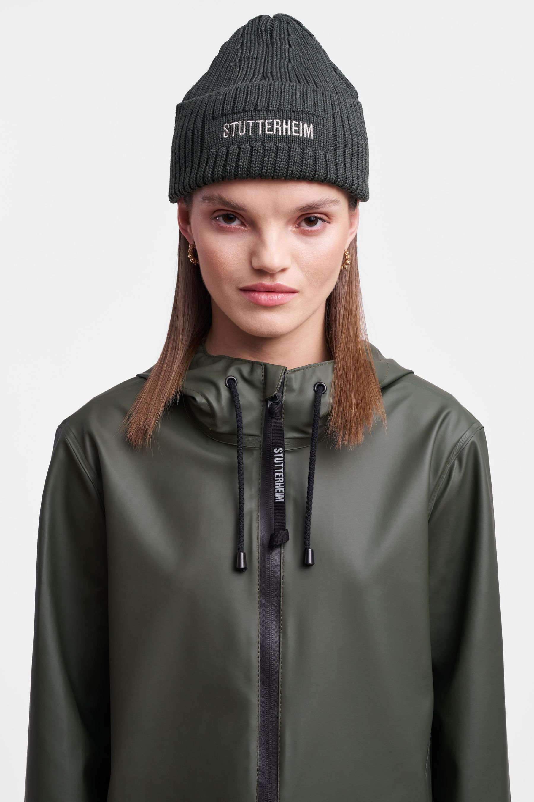 stutterheim stockholm lightweight zip raincoat green men jackets raincoats