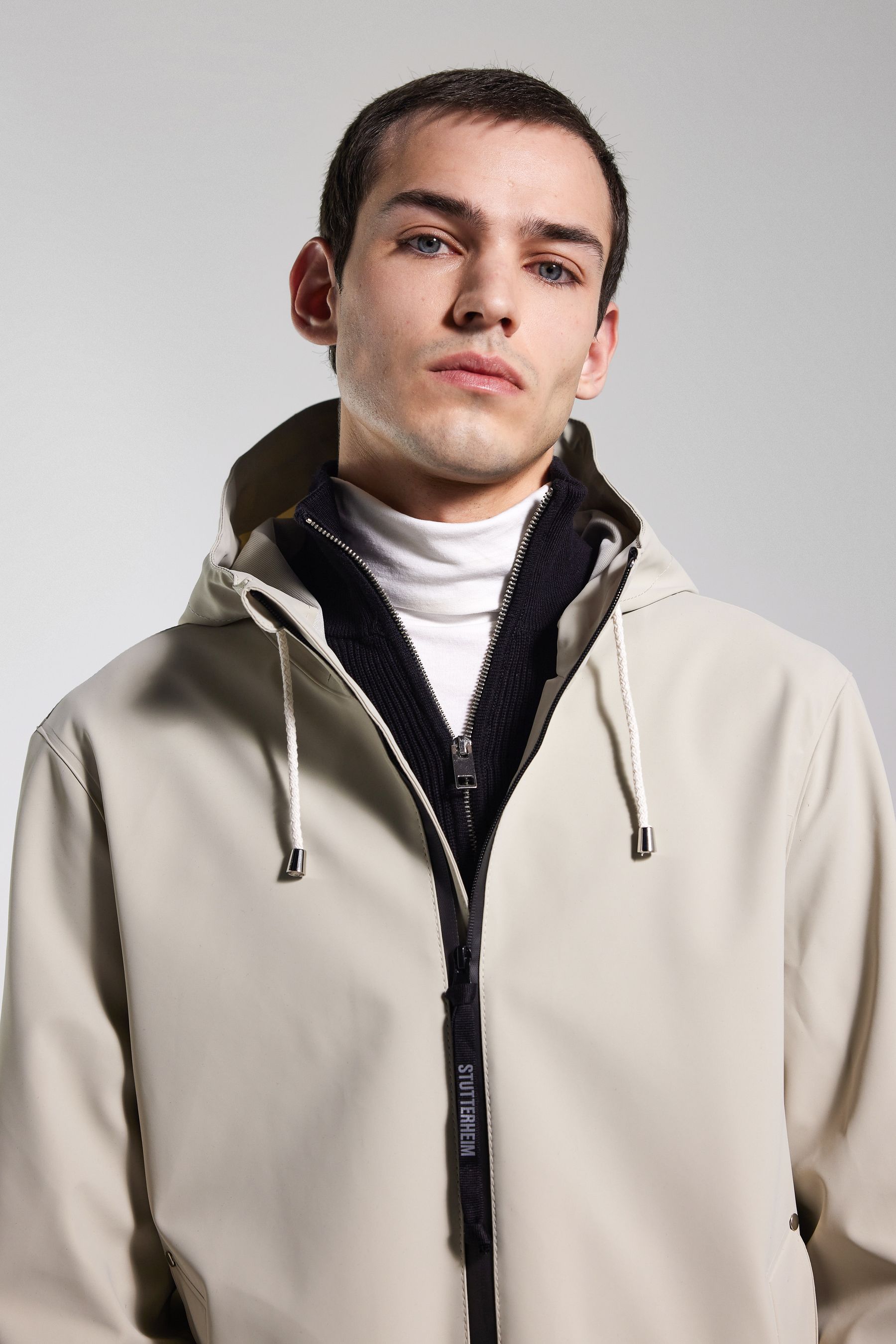 stutterheim stockholm lightweight zip matte raincoat pelican men jackets raincoats