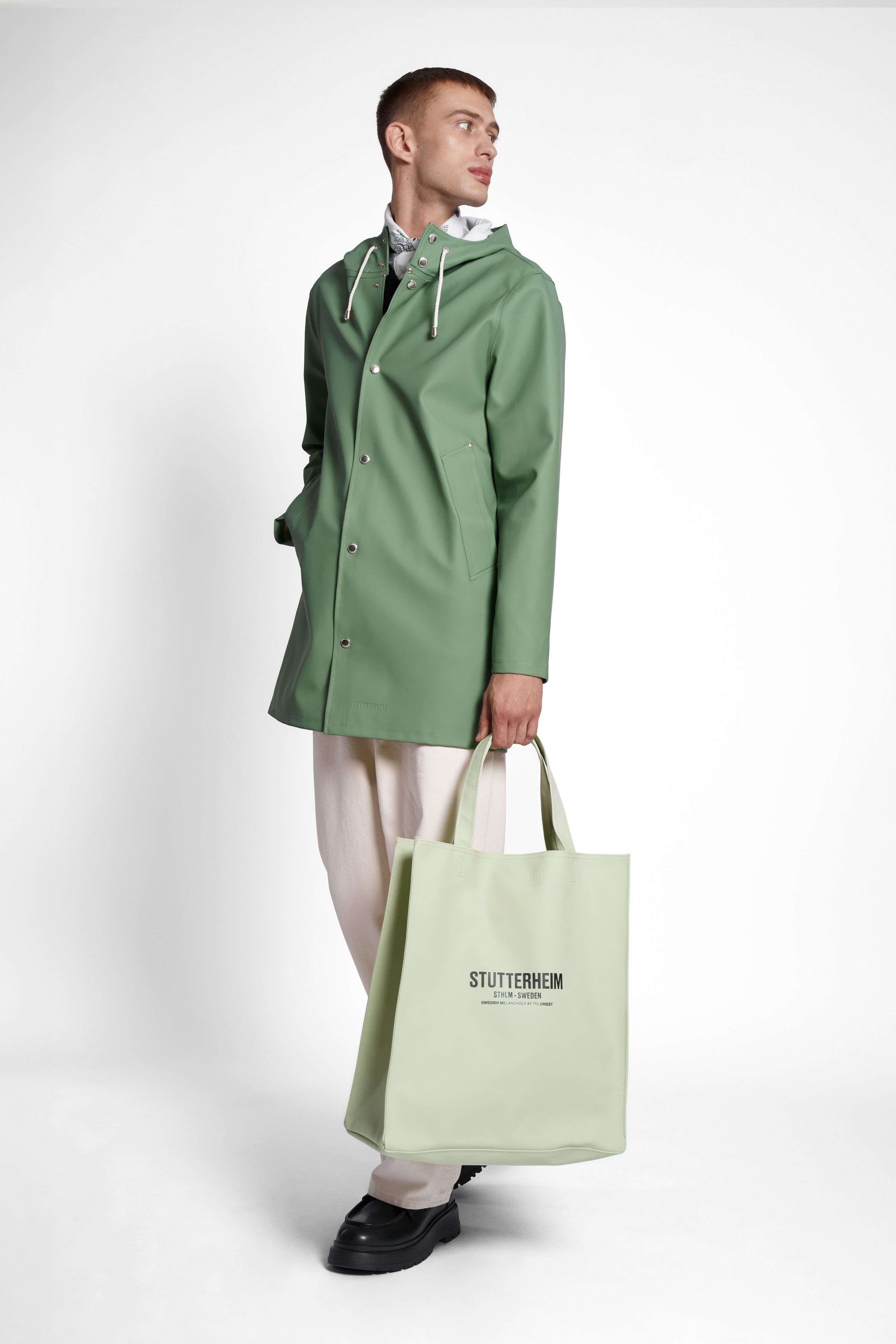 stutterheim stockholm raincoat loden green men jackets raincoats