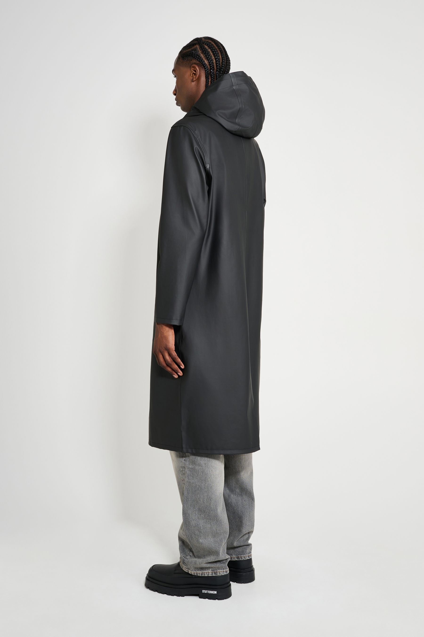 stutterheim stockholm long raincoat black men jackets raincoats