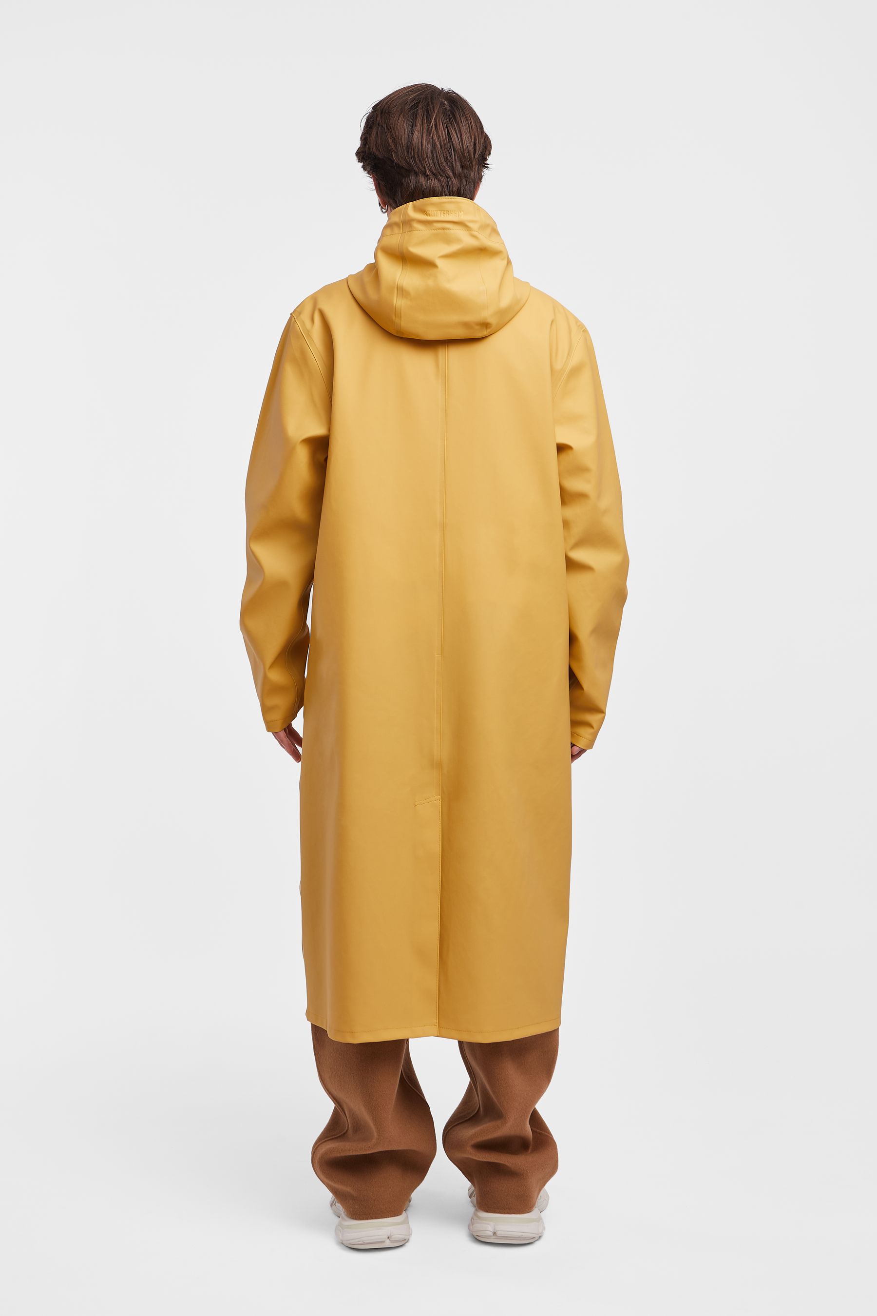 stutterheim stockholm long raincoat chai men jackets raincoats