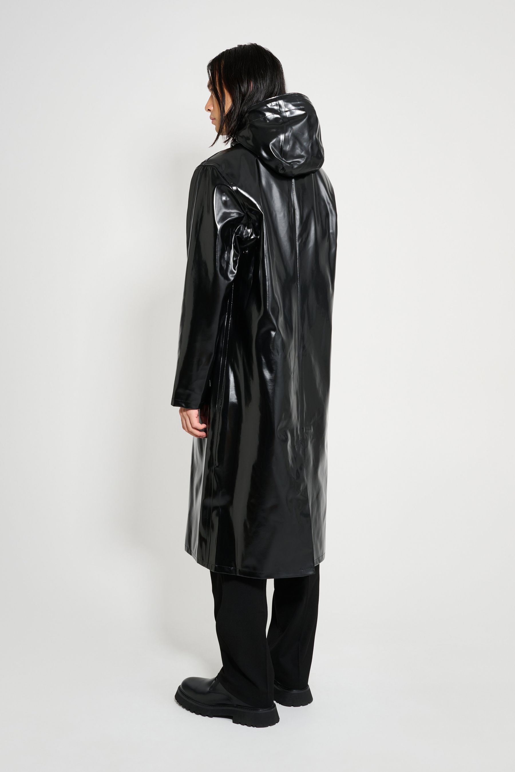 stutterheim stockholm long opal raincoat black men jackets raincoats