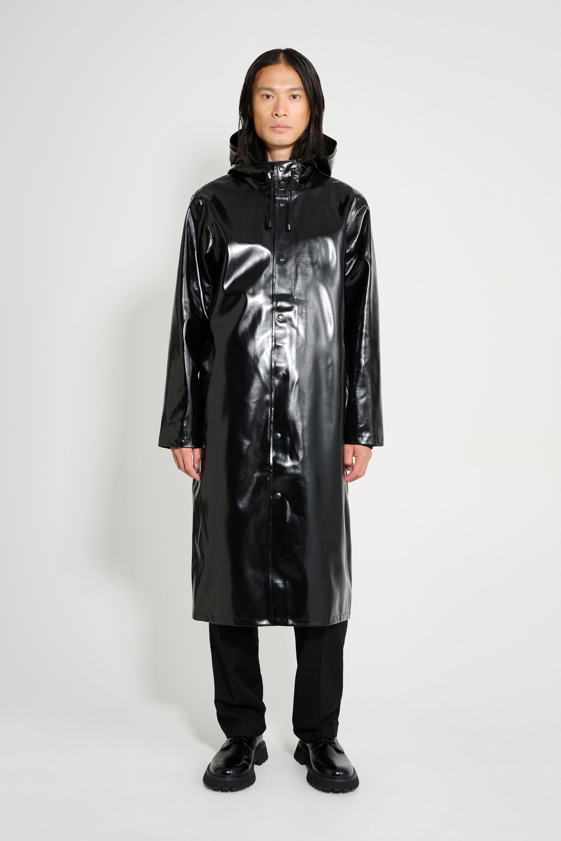 stutterheim stockholm long opal raincoat black men jackets raincoats