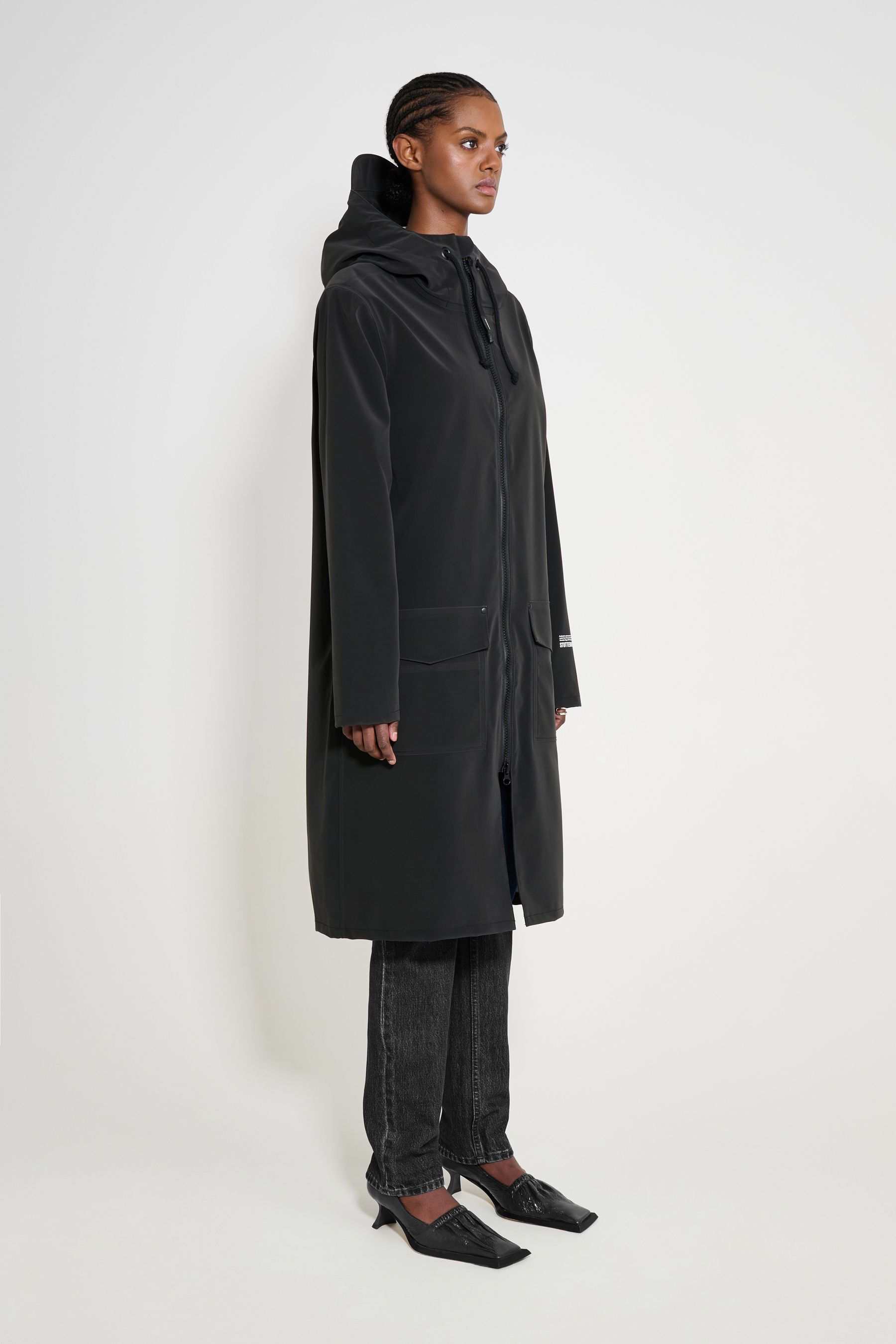stutterheim stockholm long patch black women jackets long-raincoats