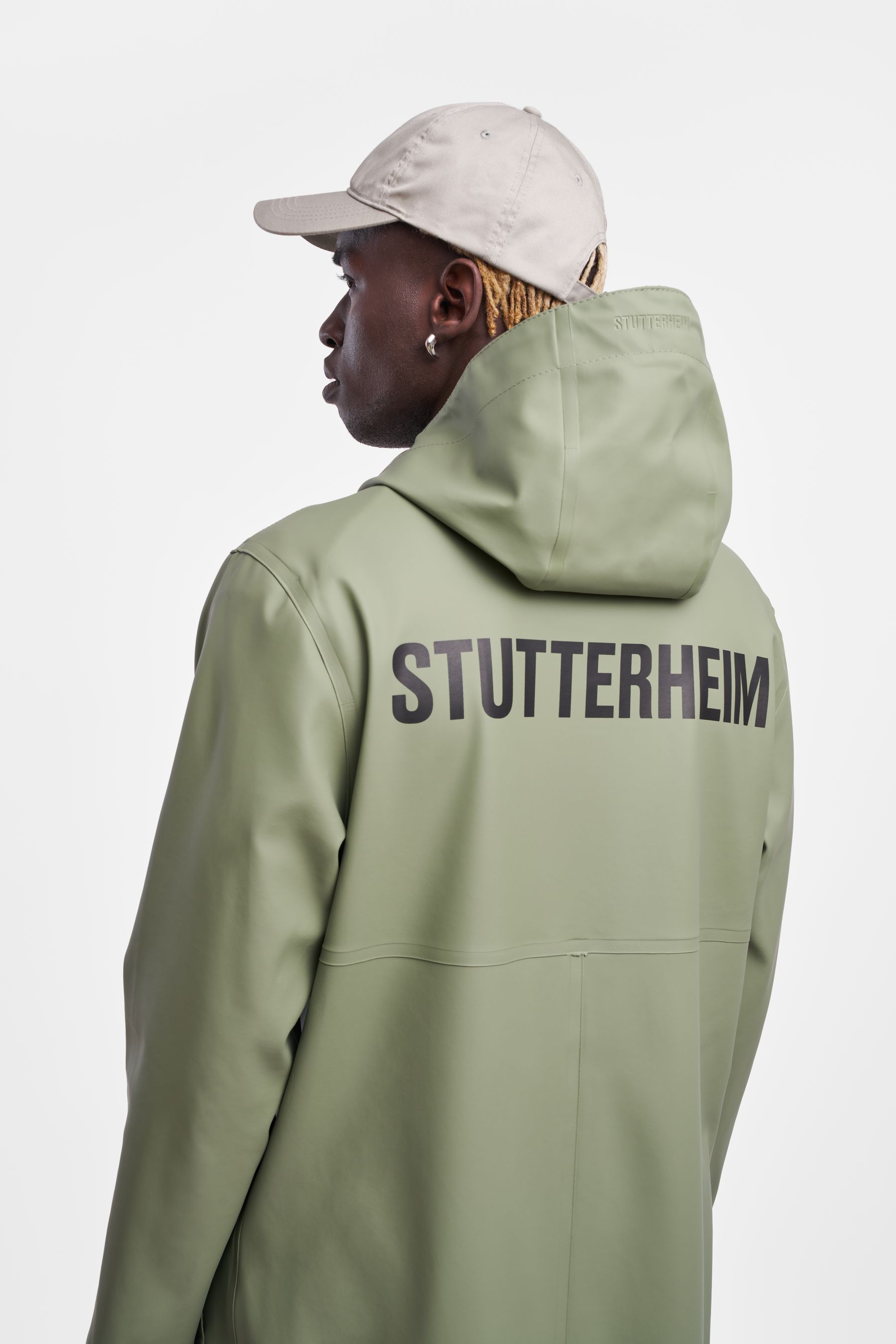 stutterheim stockholm long print raincoat alf alfa men jackets raincoats