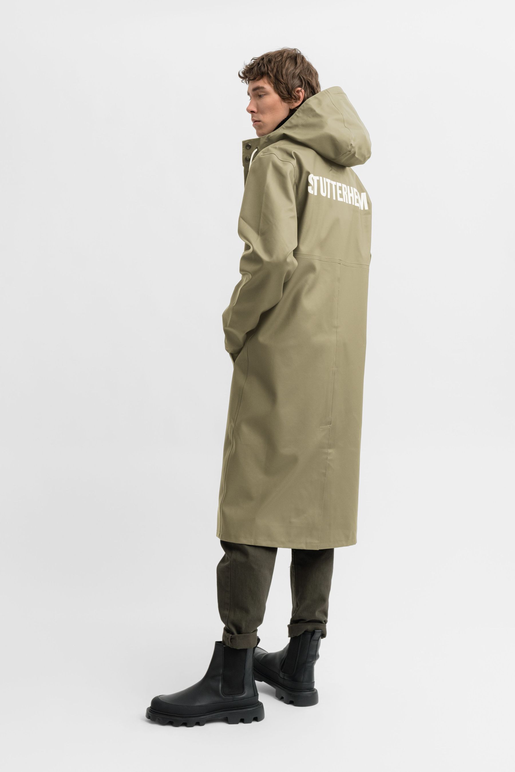 stutterheim stockholm long print raincoat aloe men jackets raincoats