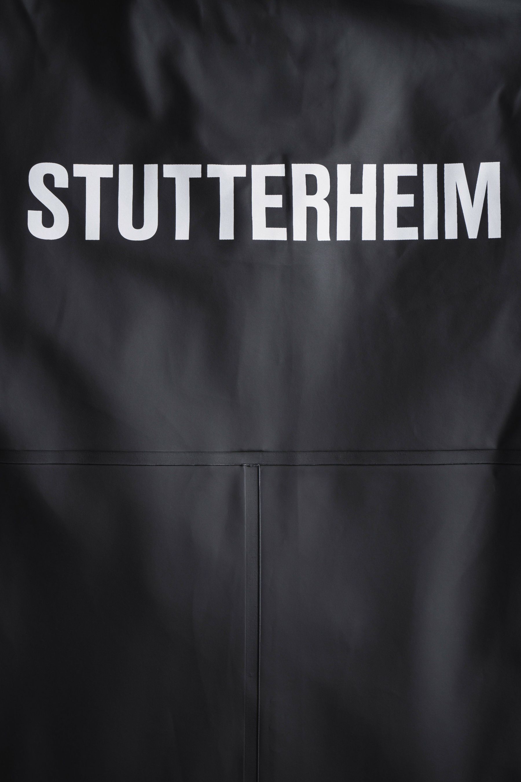 stutterheim stockholm long print raincoat black men jackets raincoats