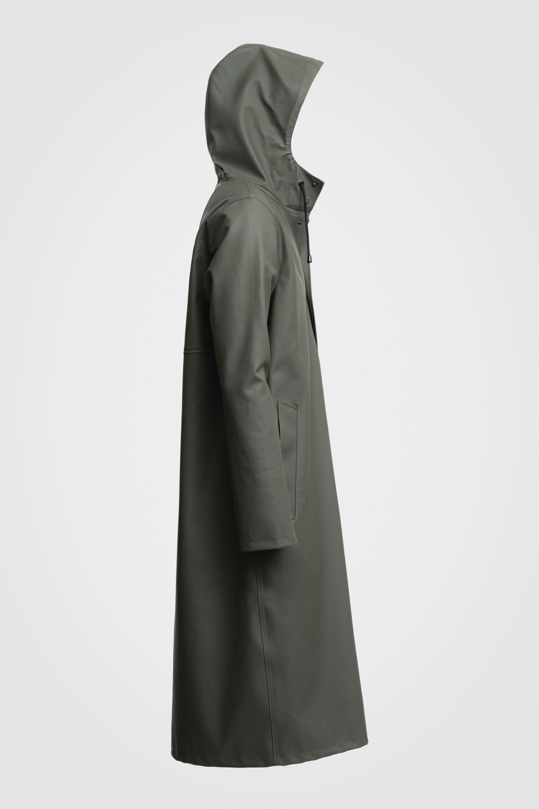 stutterheim stockholm long print raincoat green men jackets raincoats